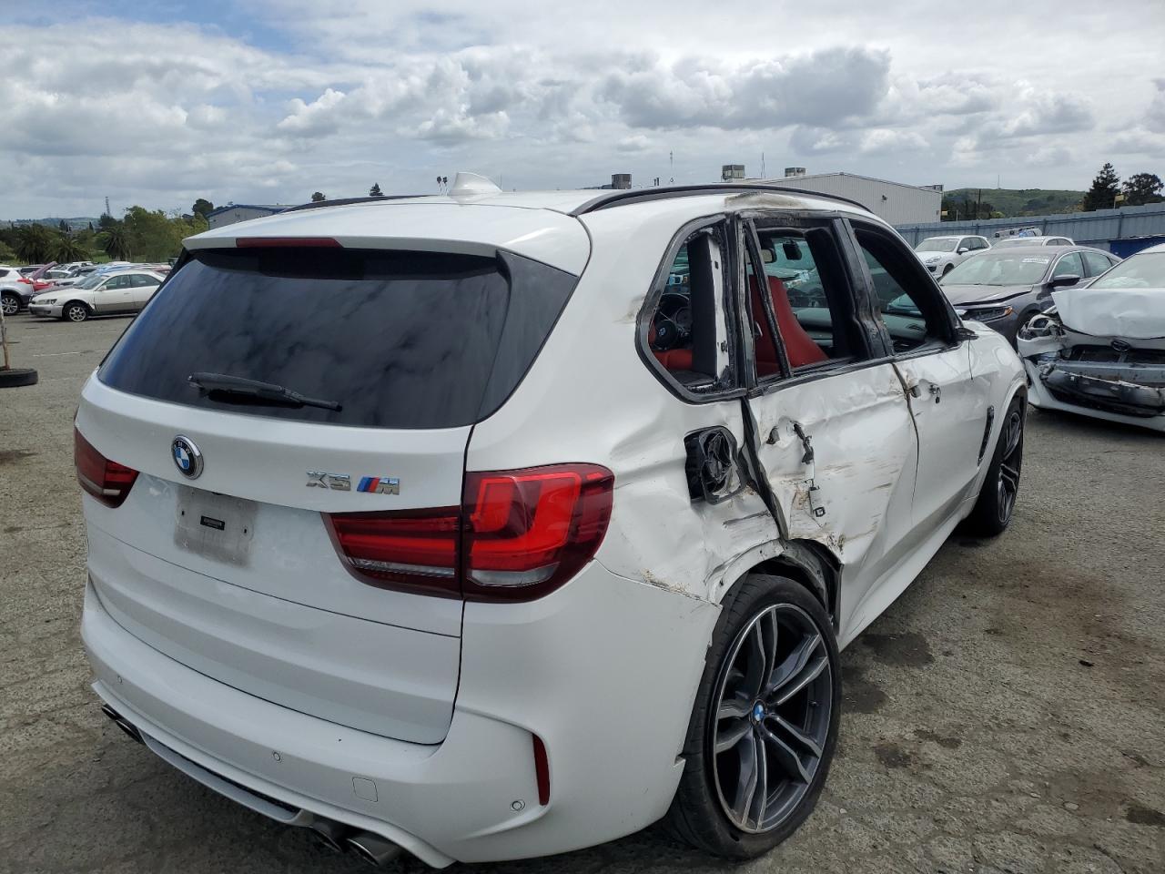 Photo 2 VIN: 5YMKT6C51H0U38832 - BMW X5 