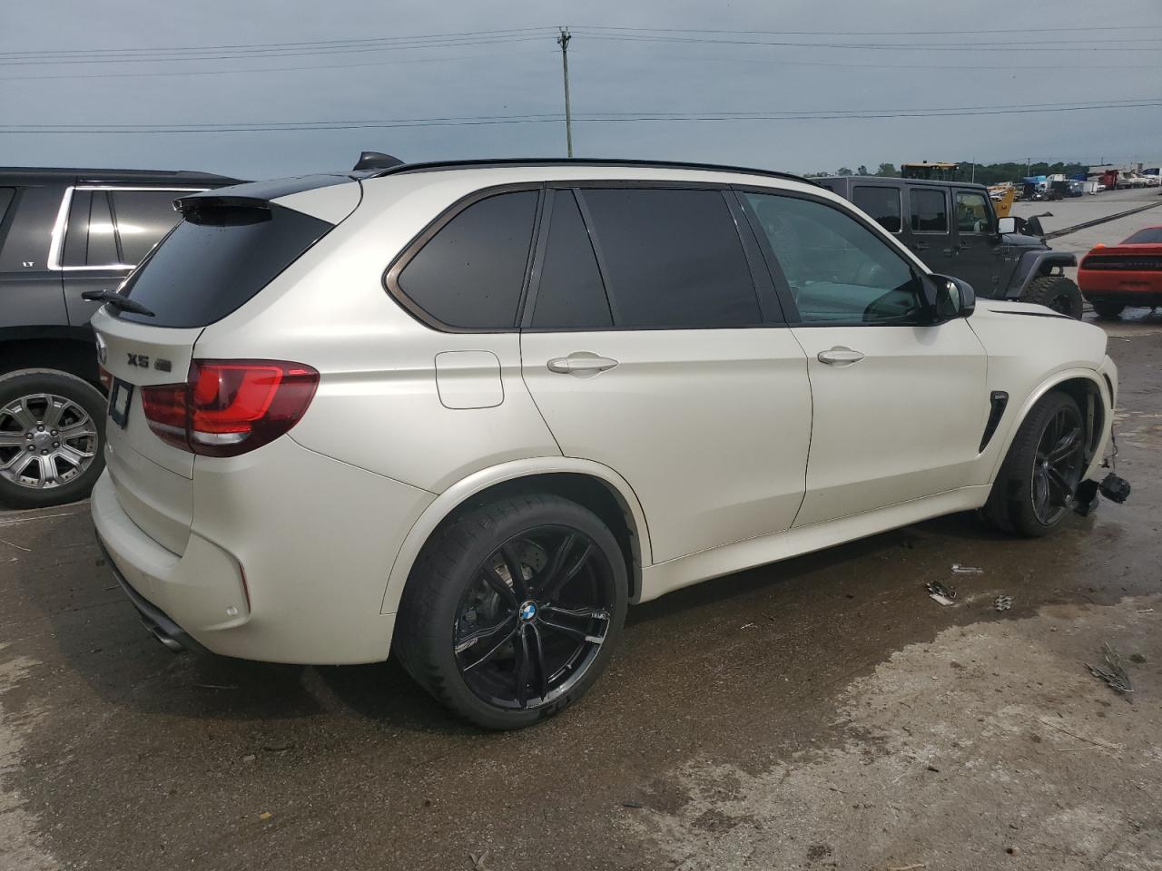 Photo 2 VIN: 5YMKT6C54G0R79100 - BMW X5 