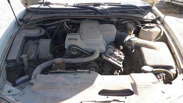 Photo 16 VIN: 6G1TK51J9YL632870 - CHEVROLET LUMINA 