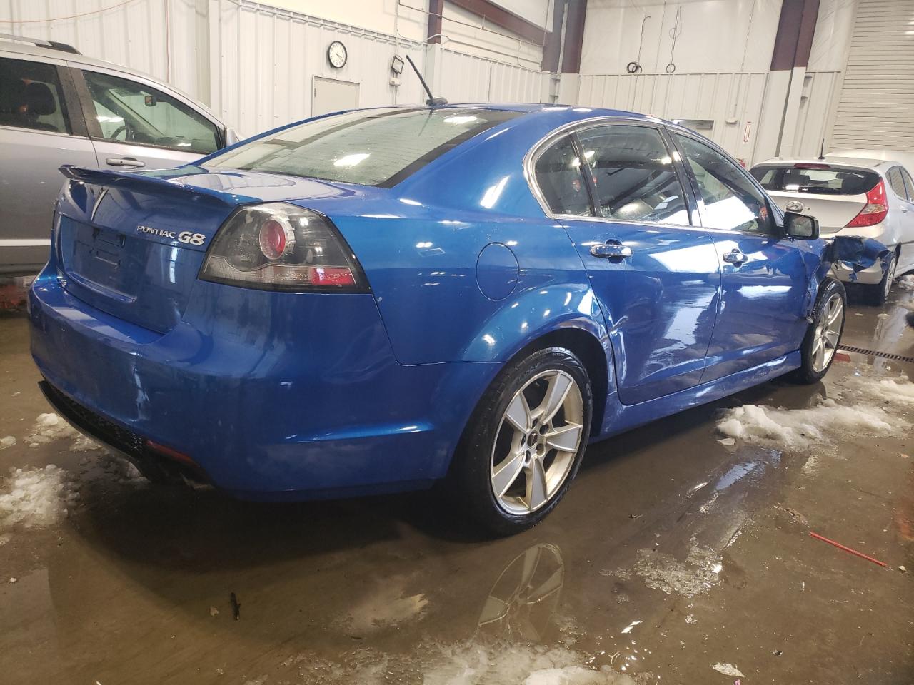 Photo 2 VIN: 6G2EC57Y09L167466 - PONTIAC G8 