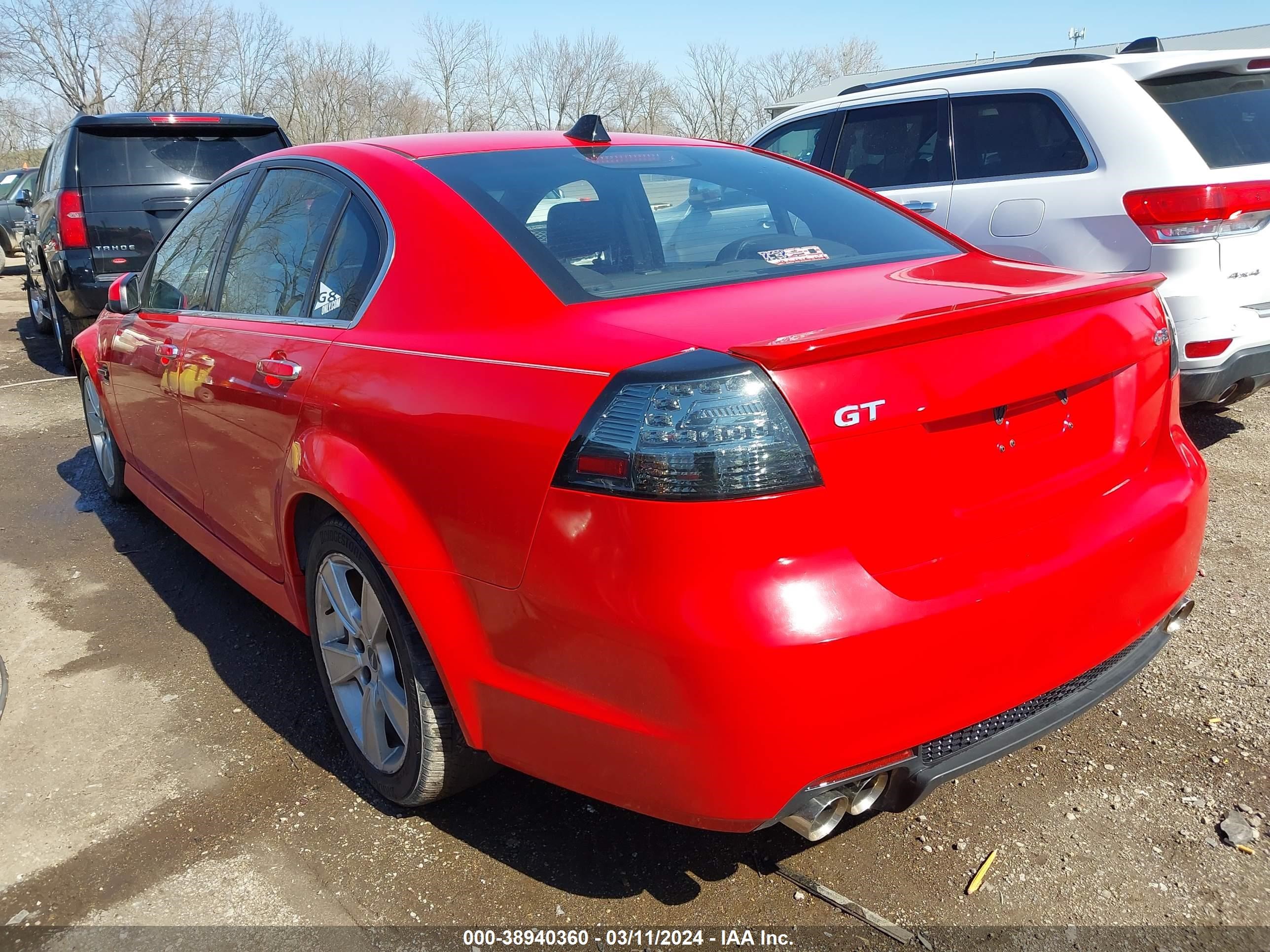 Photo 2 VIN: 6G2EC57Y09L218979 - PONTIAC G8 