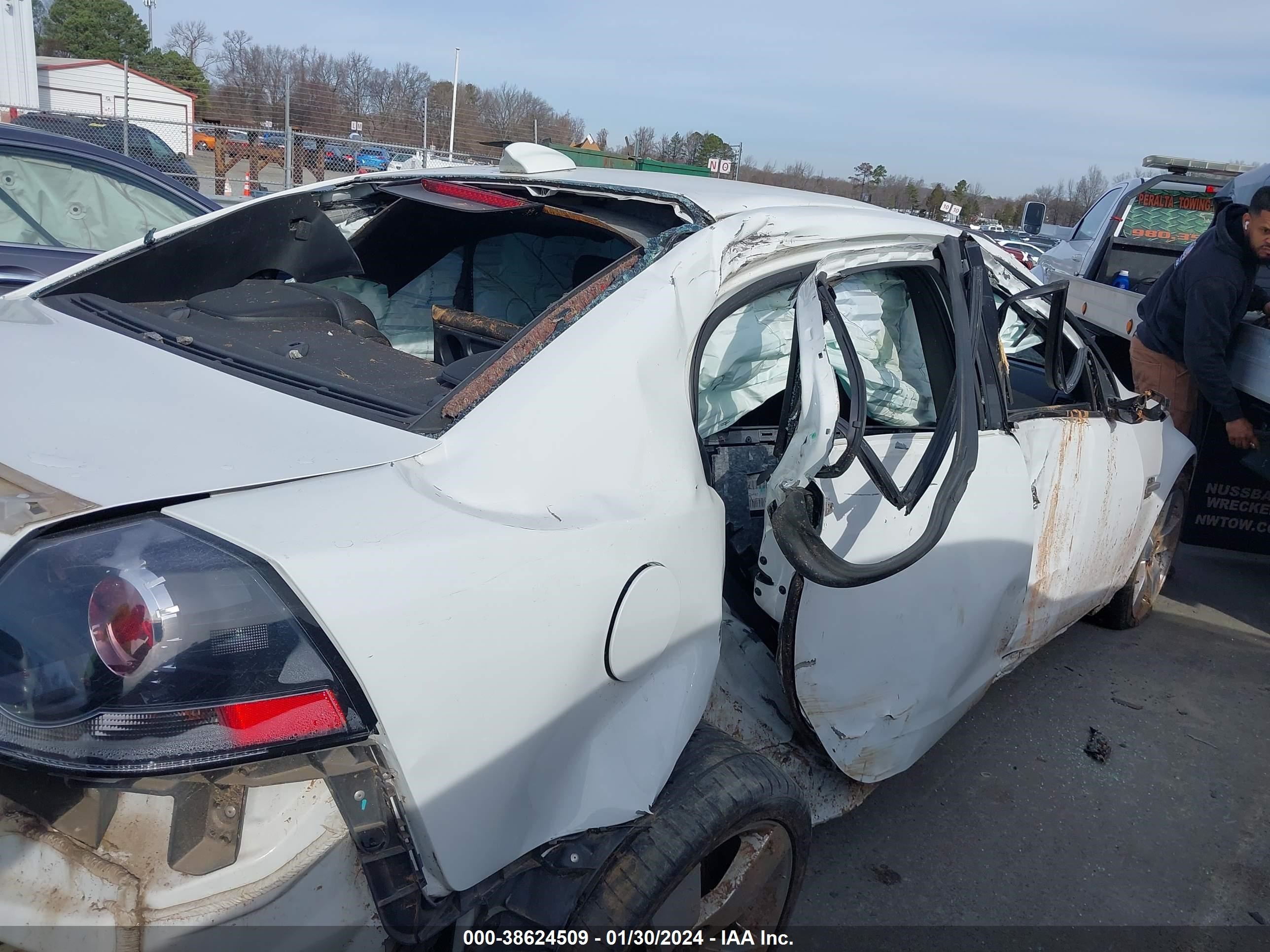 Photo 5 VIN: 6G2EC57Y09L226337 - PONTIAC G8 