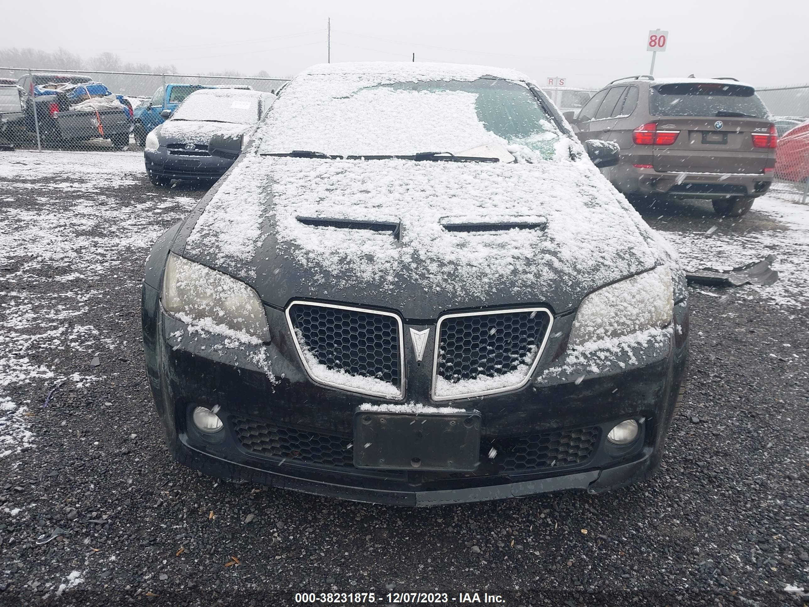 Photo 11 VIN: 6G2EC57Y18L139299 - PONTIAC G8 