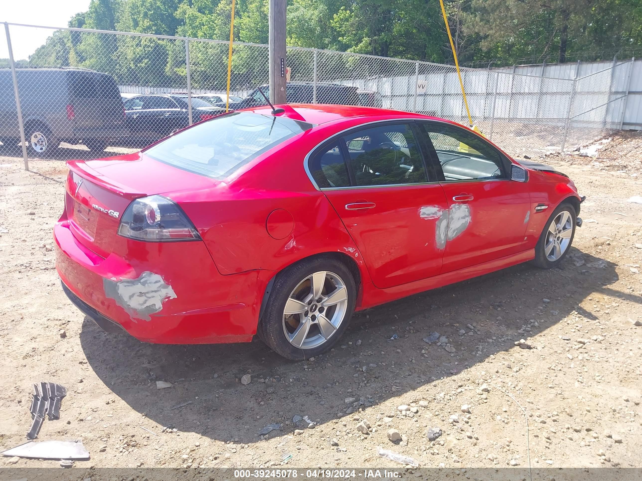 Photo 3 VIN: 6G2EC57Y18L988686 - PONTIAC G8 