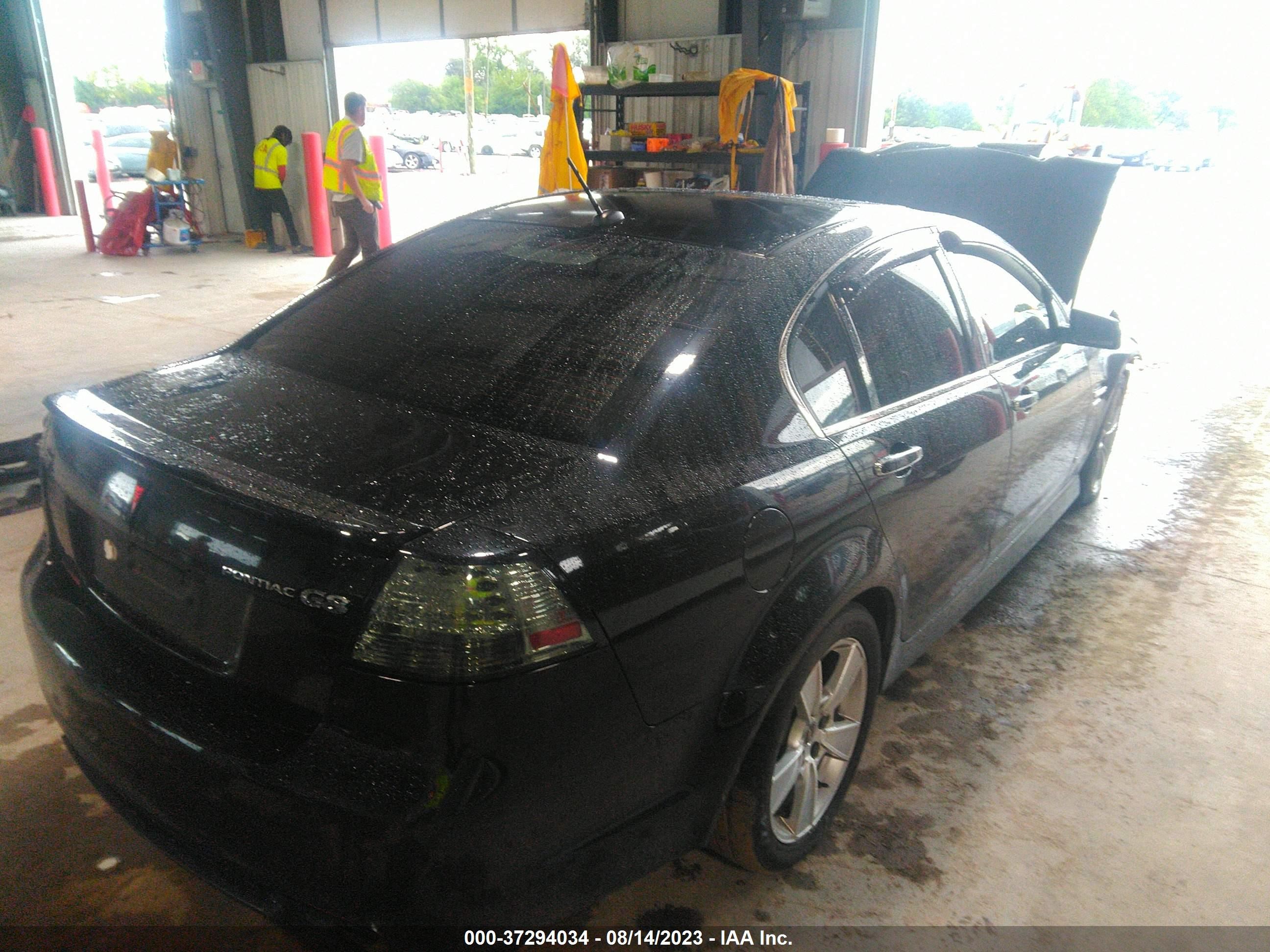 Photo 3 VIN: 6G2EC57Y19L161501 - PONTIAC G8 