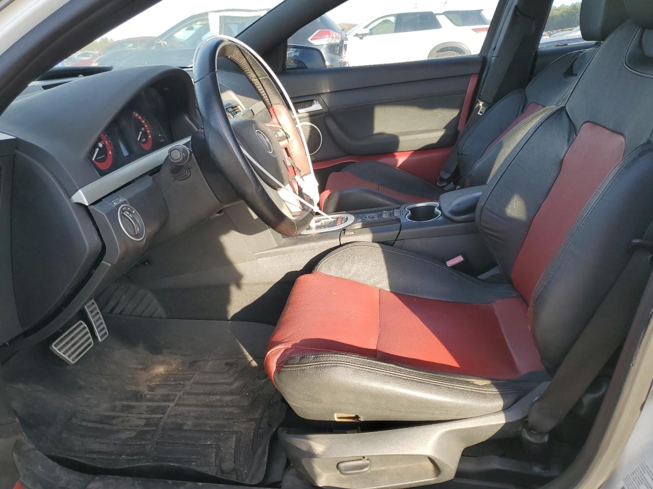 Photo 6 VIN: 6G2EC57Y29L220605 - PONTIAC G8 