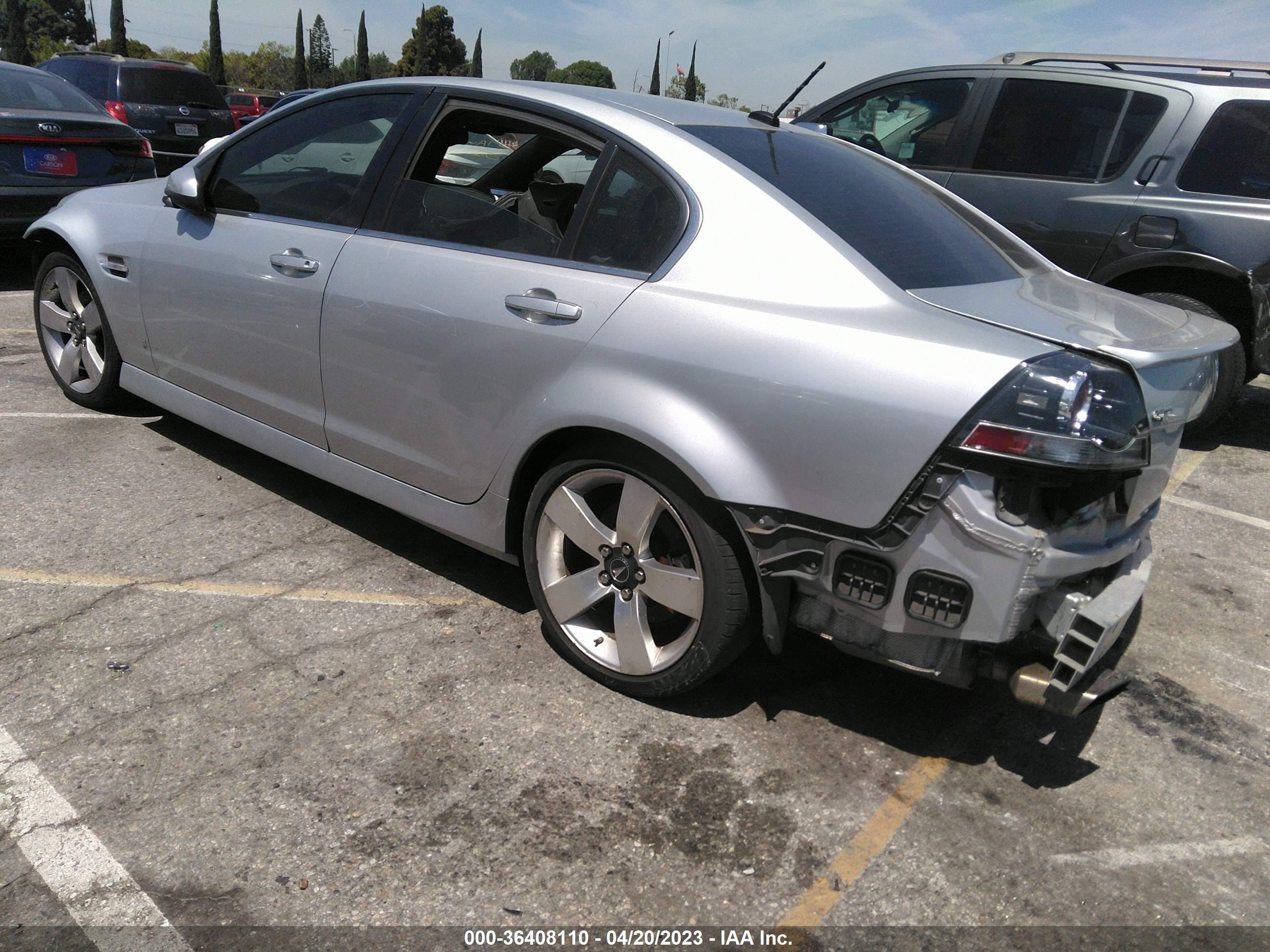 Photo 2 VIN: 6G2EC57Y49L240130 - PONTIAC G8 