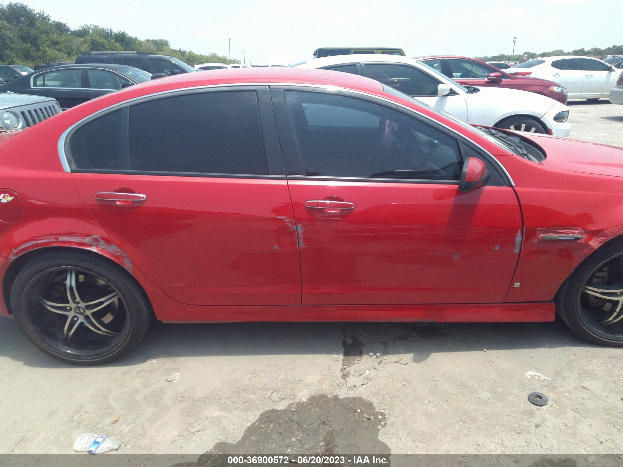 Photo 13 VIN: 6G2EC57Y79L180649 - PONTIAC G8 