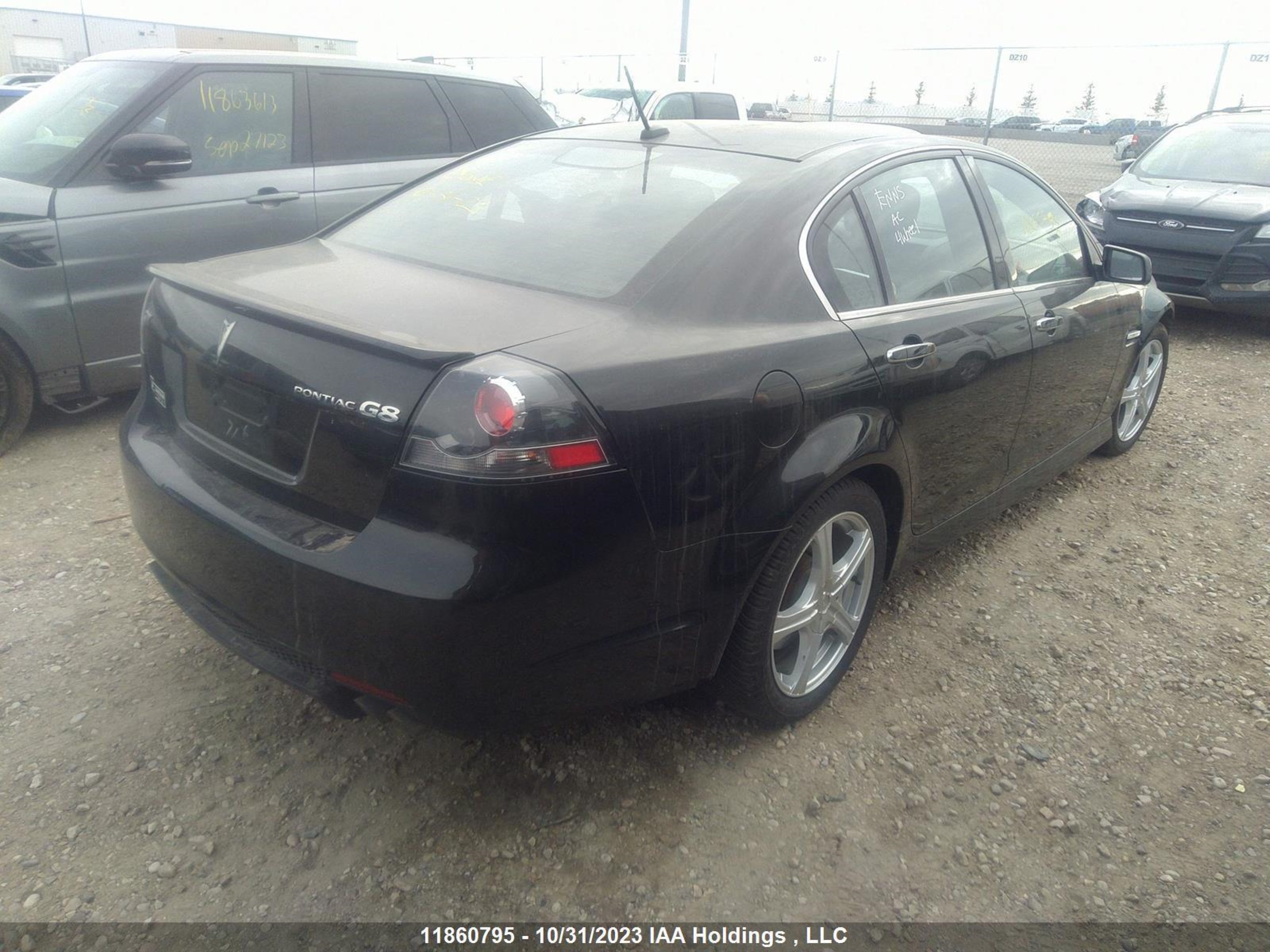 Photo 3 VIN: 6G2EC57Y89L154237 - PONTIAC G8 