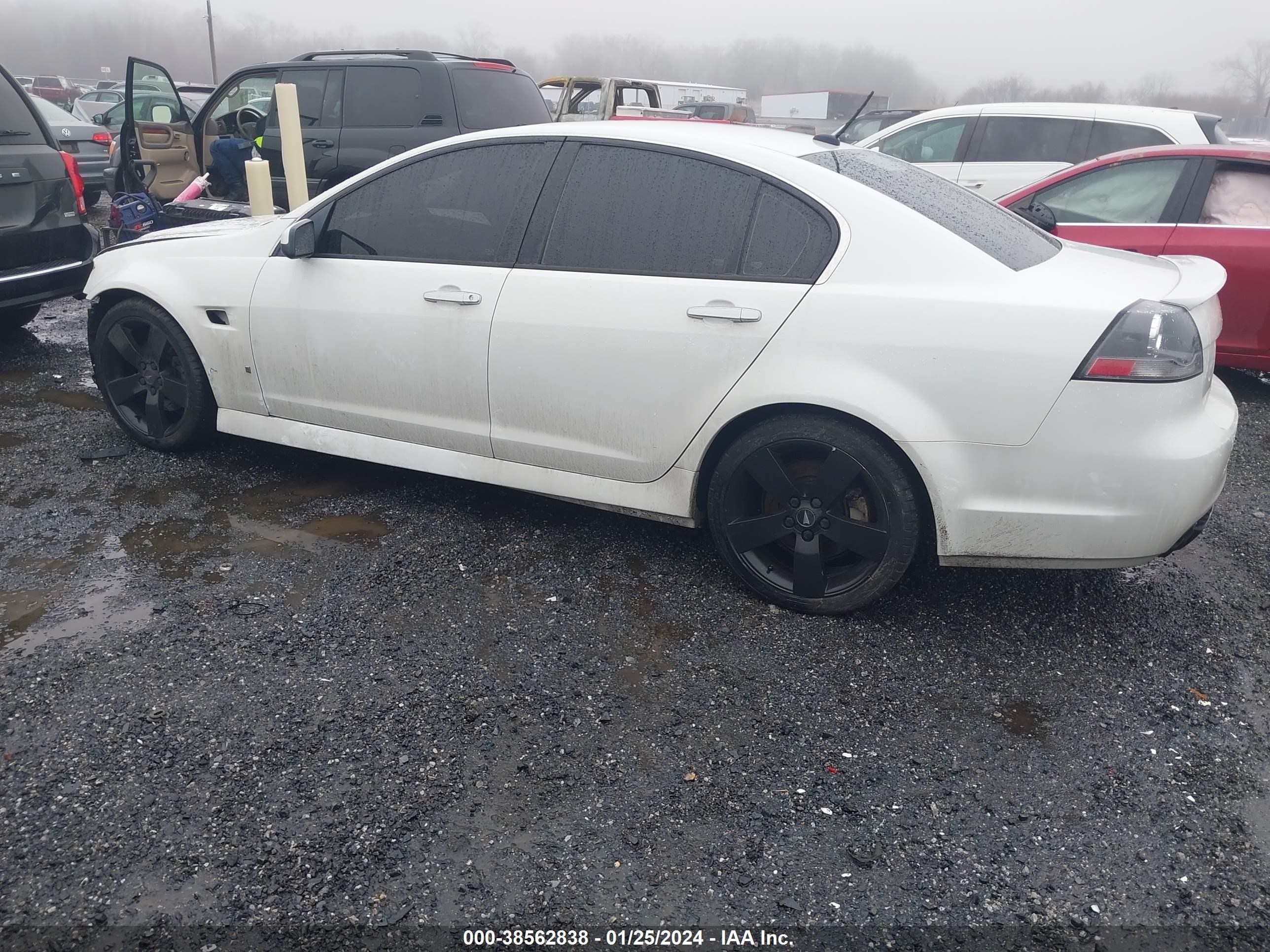 Photo 13 VIN: 6G2EC57Y89L163472 - PONTIAC G8 