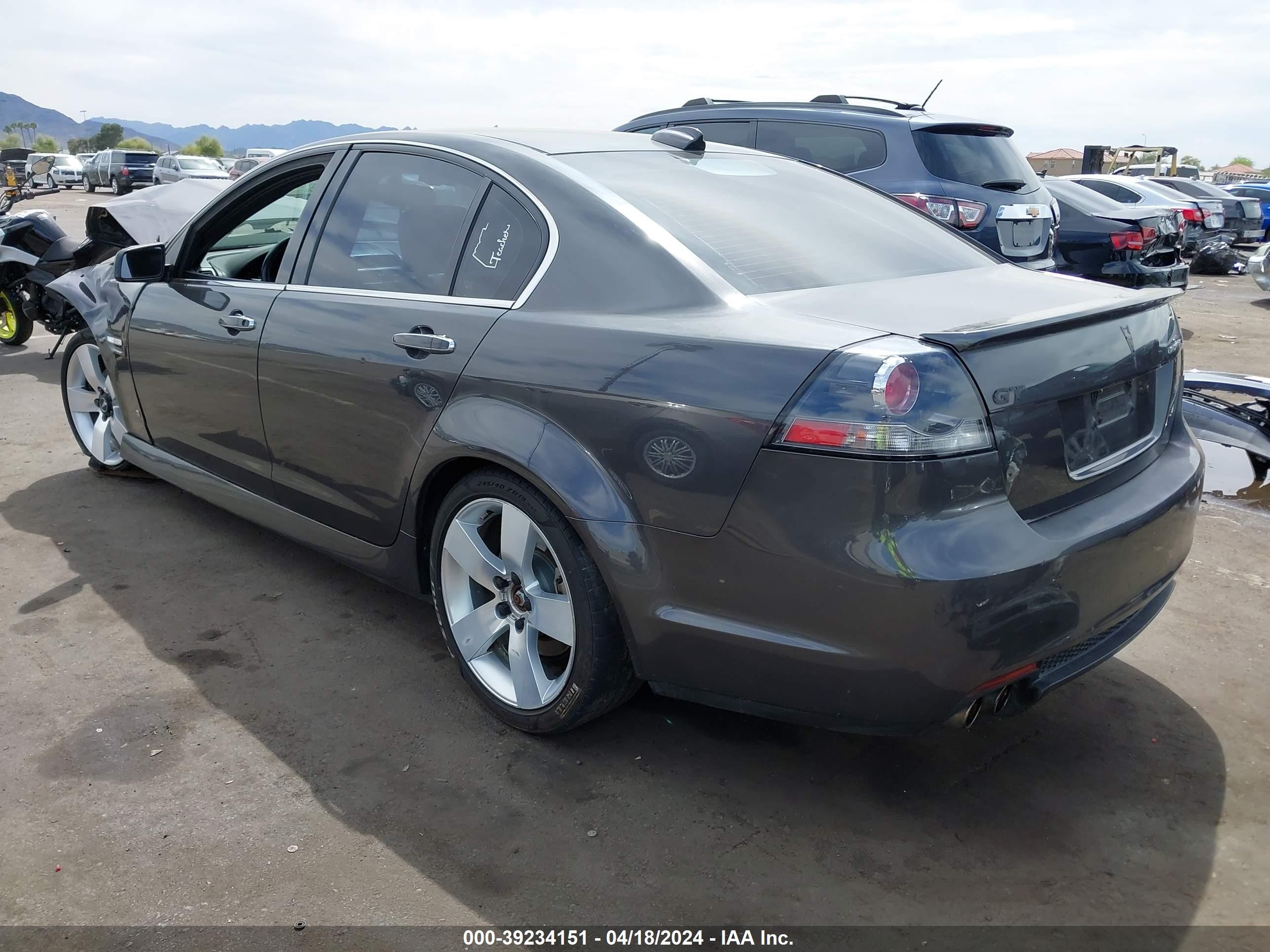 Photo 2 VIN: 6G2EC57Y89L187416 - PONTIAC G8 