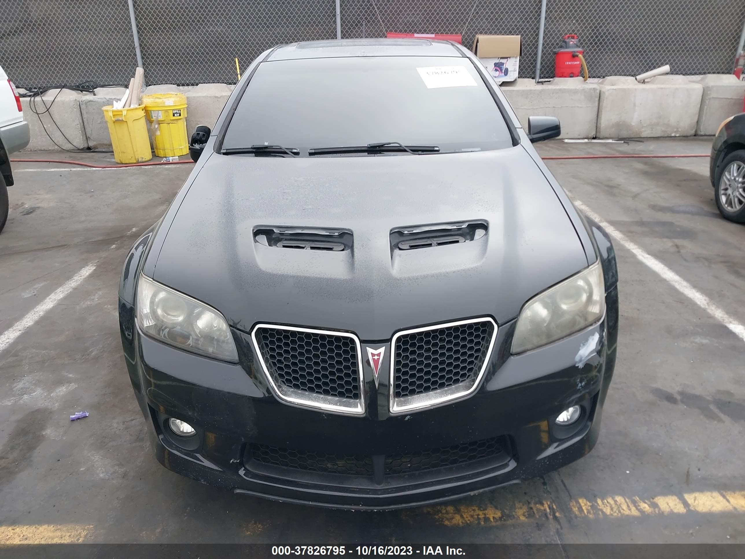 Photo 11 VIN: 6G2EP57W39L320750 - PONTIAC G8 