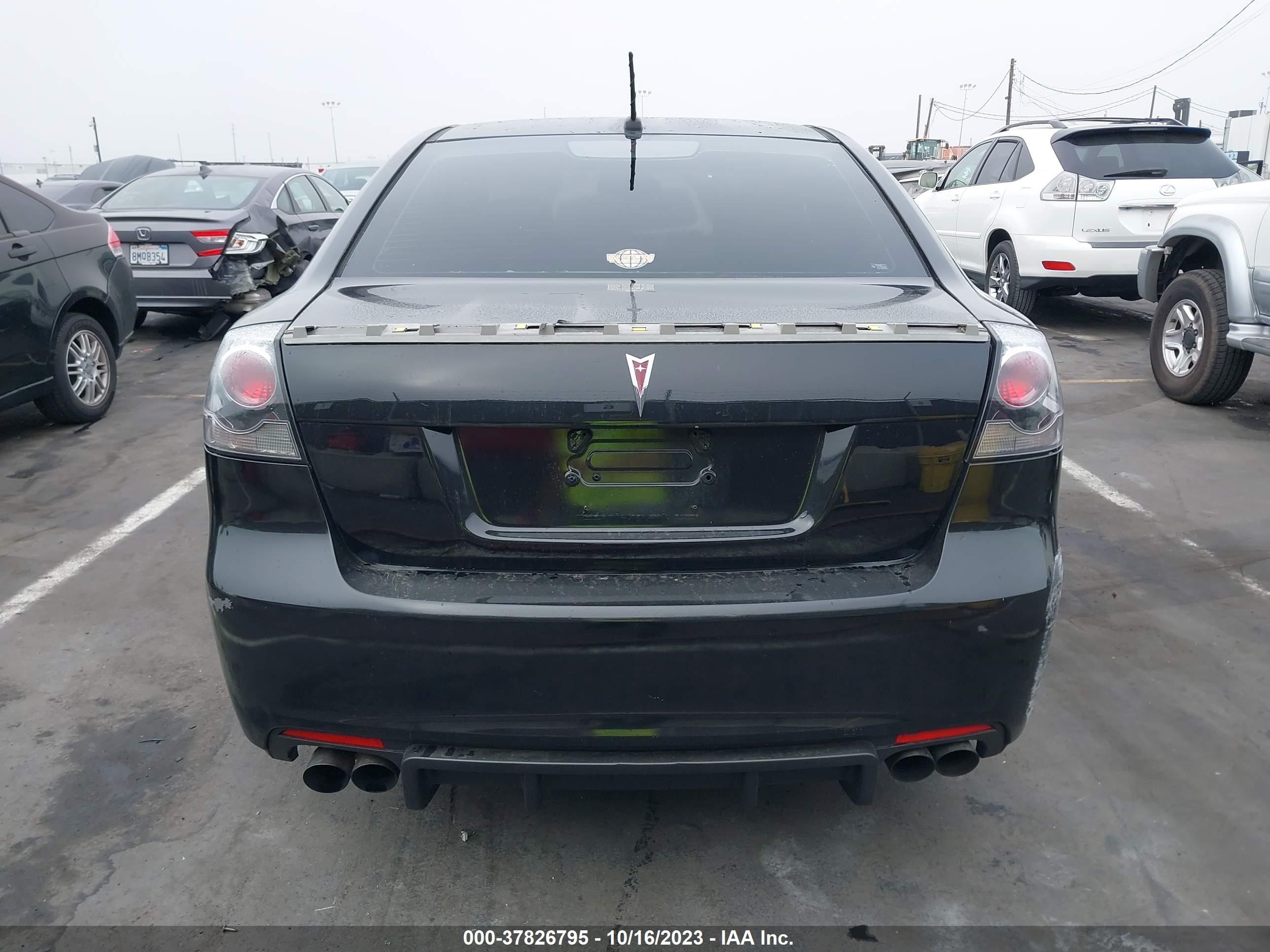 Photo 15 VIN: 6G2EP57W39L320750 - PONTIAC G8 