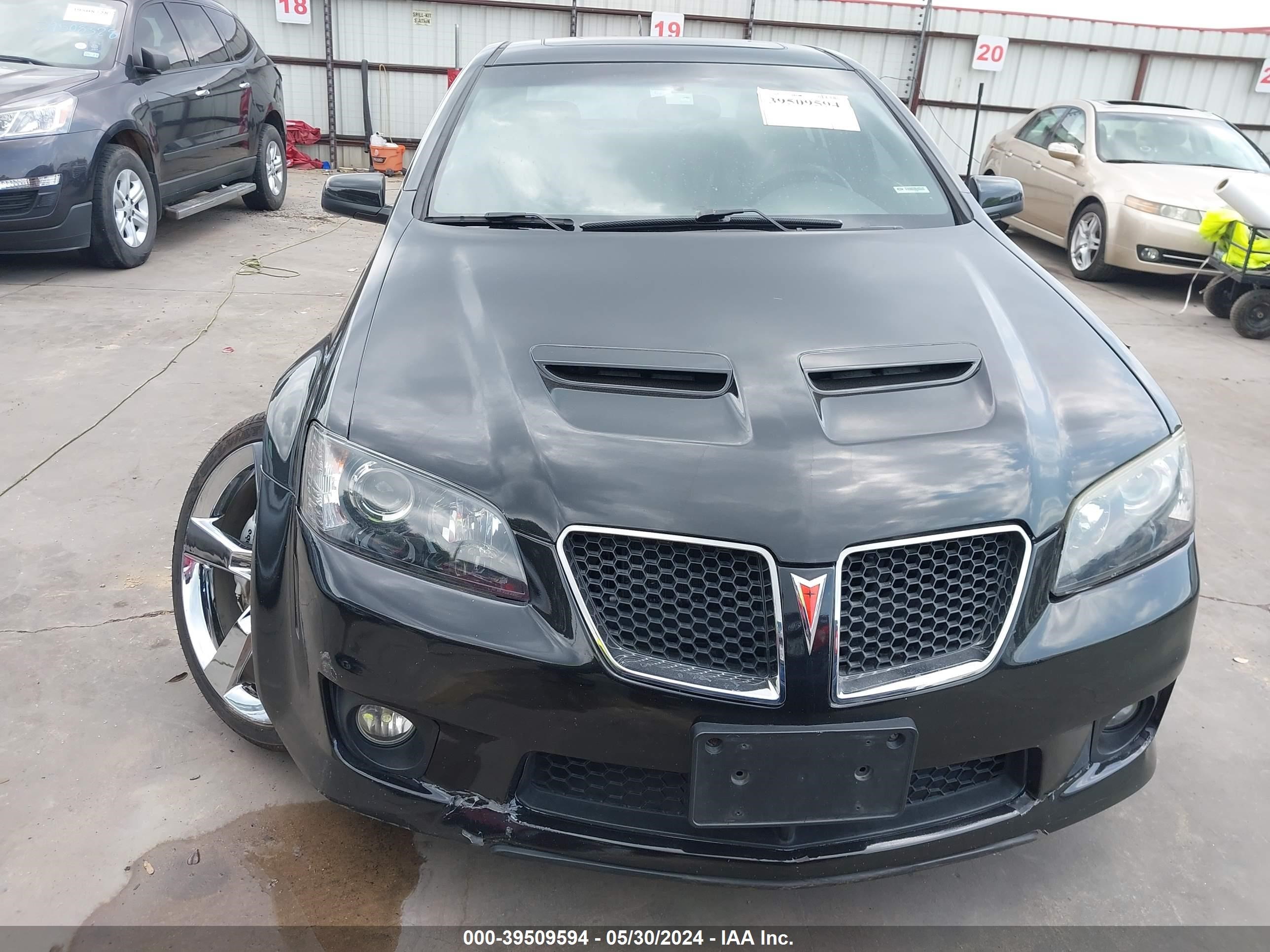 Photo 11 VIN: 6G2EP57W99L300891 - PONTIAC G8 