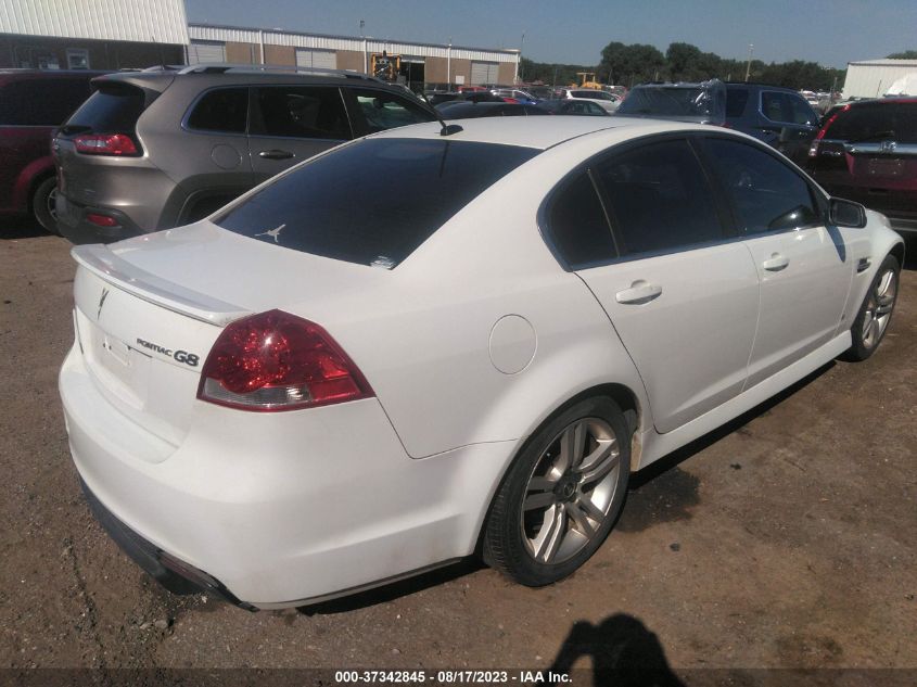 Photo 3 VIN: 6G2ER57709L156652 - PONTIAC G8 