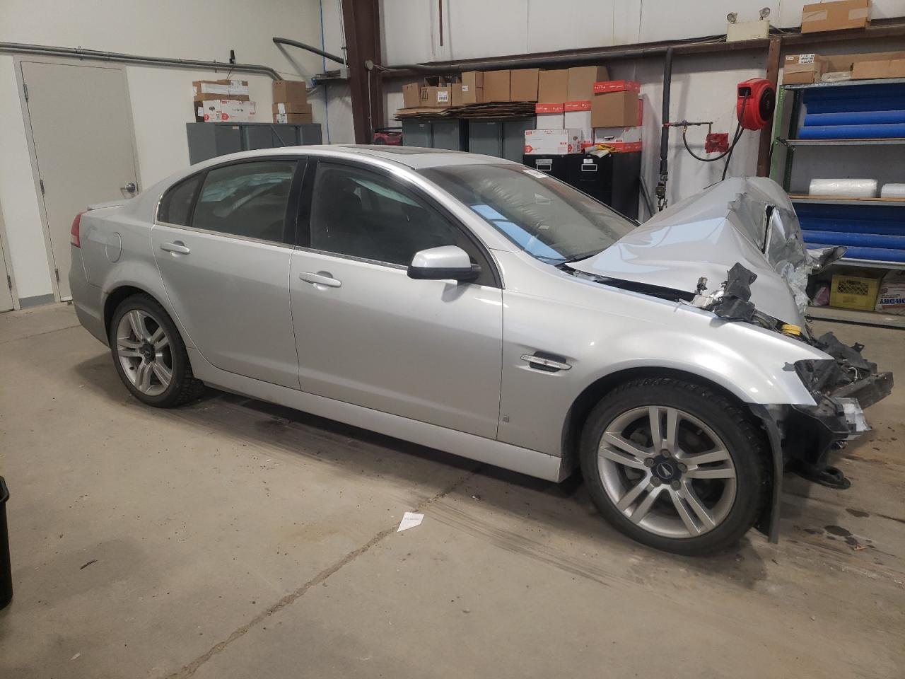 Photo 3 VIN: 6G2ER57709L192308 - PONTIAC G8 