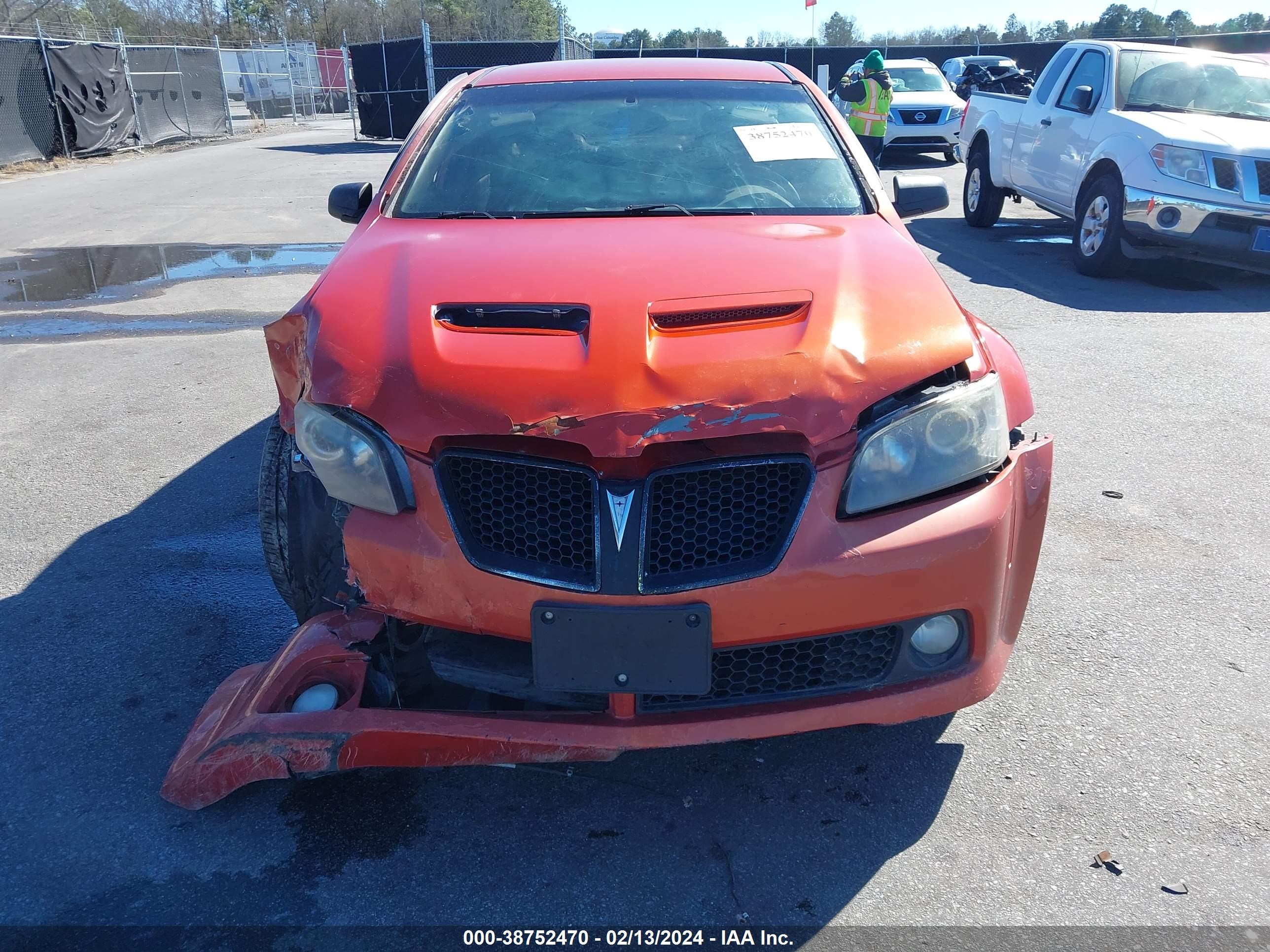 Photo 11 VIN: 6G2ER57718L128664 - PONTIAC G8 