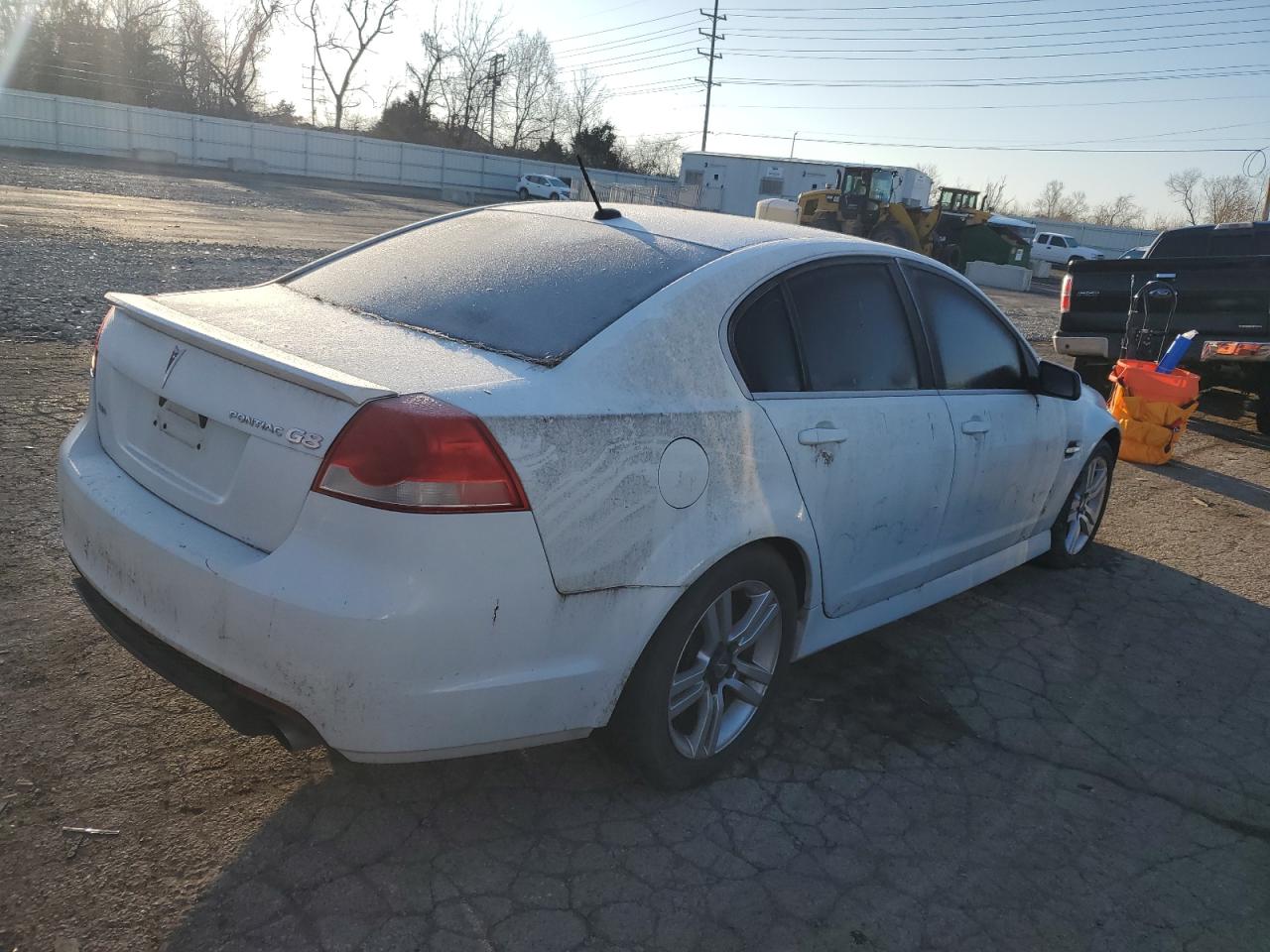 Photo 2 VIN: 6G2ER57729L201221 - PONTIAC G8 