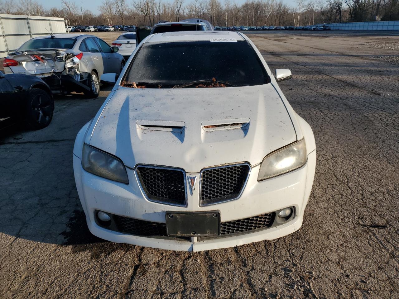 Photo 4 VIN: 6G2ER57729L201221 - PONTIAC G8 