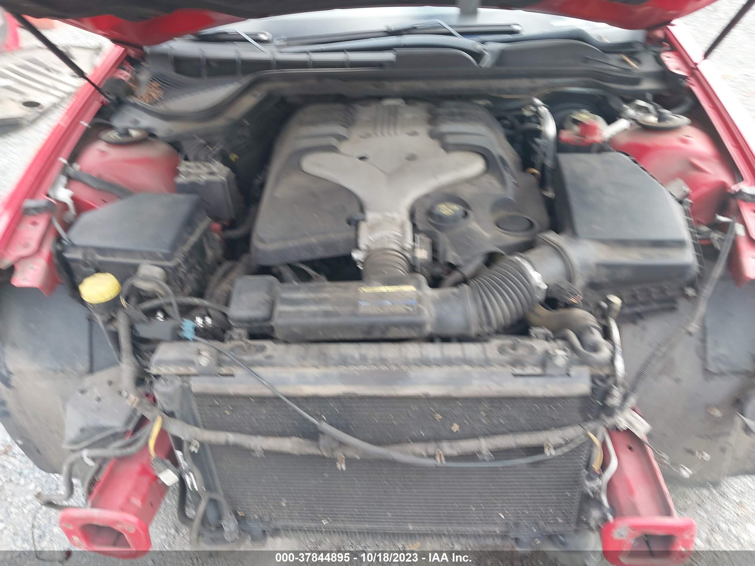 Photo 9 VIN: 6G2ER57738L127838 - PONTIAC G8 