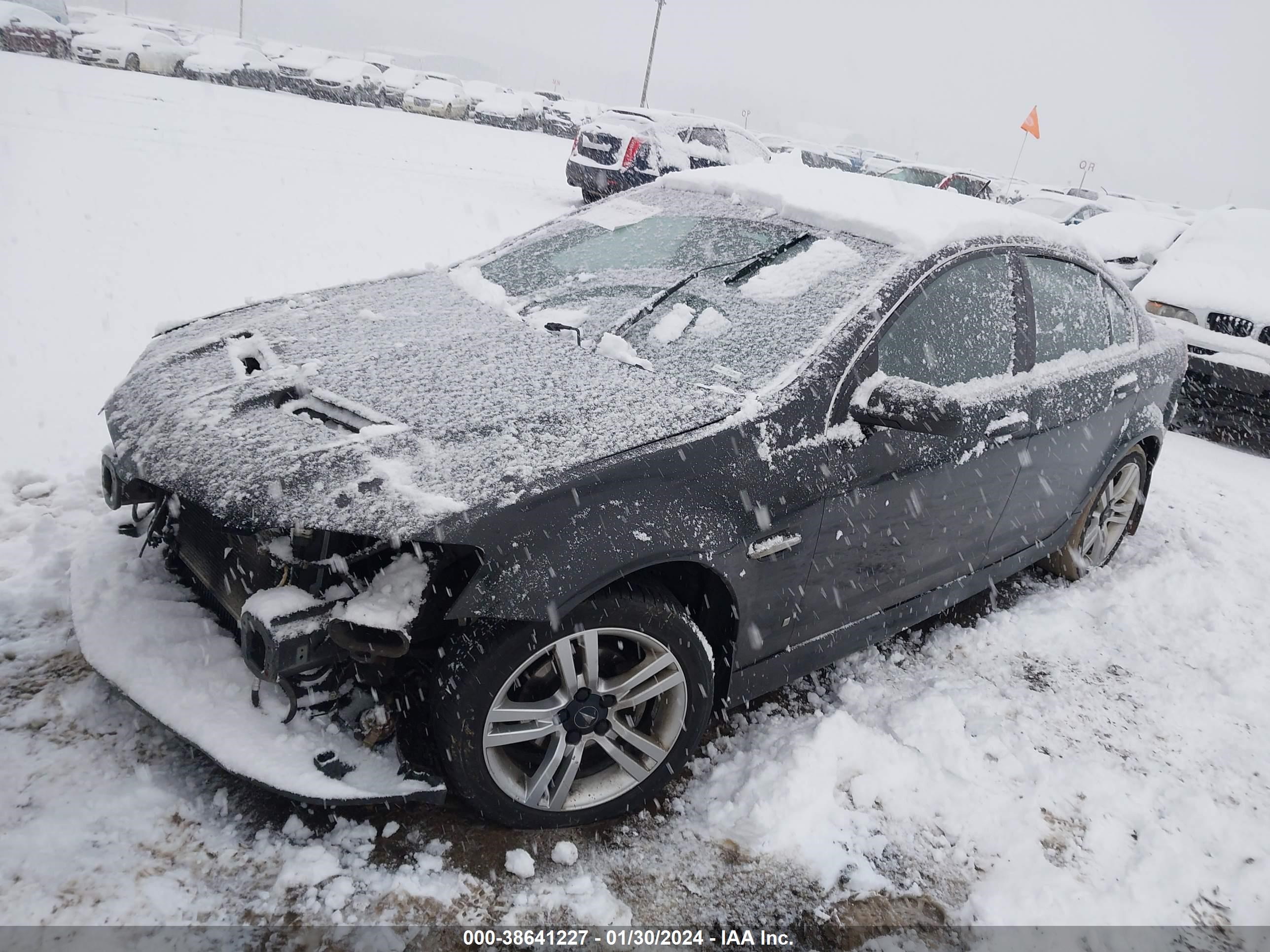 Photo 1 VIN: 6G2ER57759L165430 - PONTIAC G8 