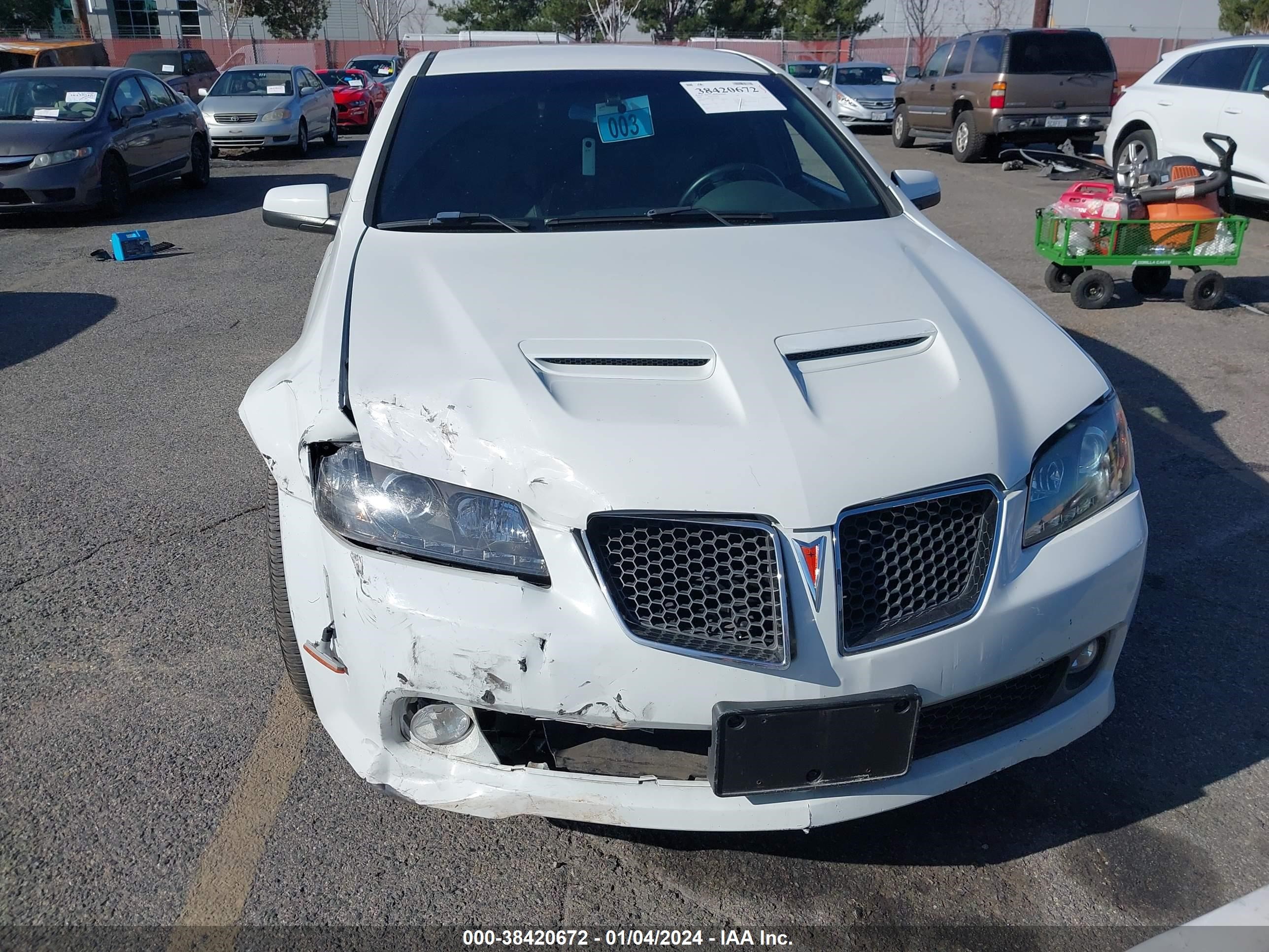 Photo 12 VIN: 6G2ER57778L123100 - PONTIAC G8 