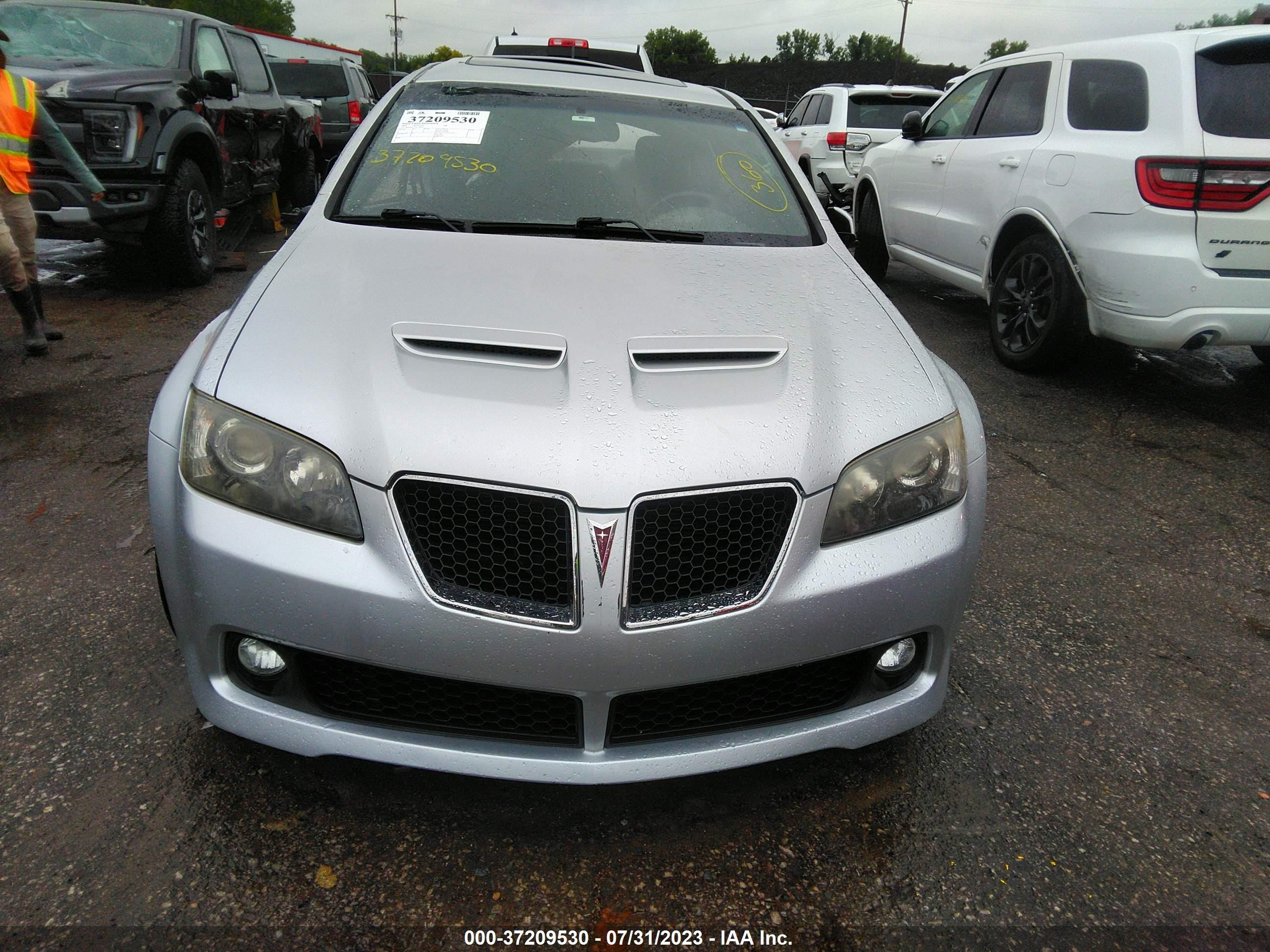 Photo 12 VIN: 6G2ER57779L228026 - PONTIAC G8 