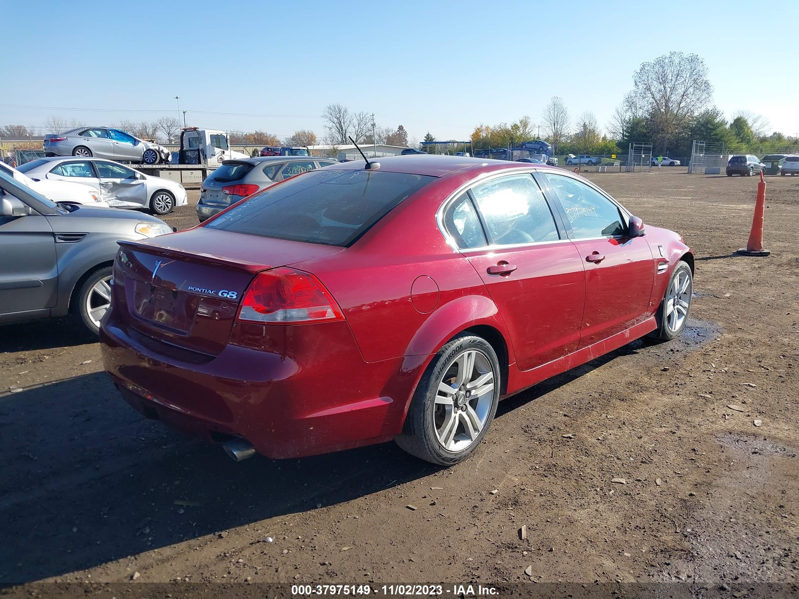 Photo 3 VIN: 6G2ER57779L234649 - PONTIAC G8 