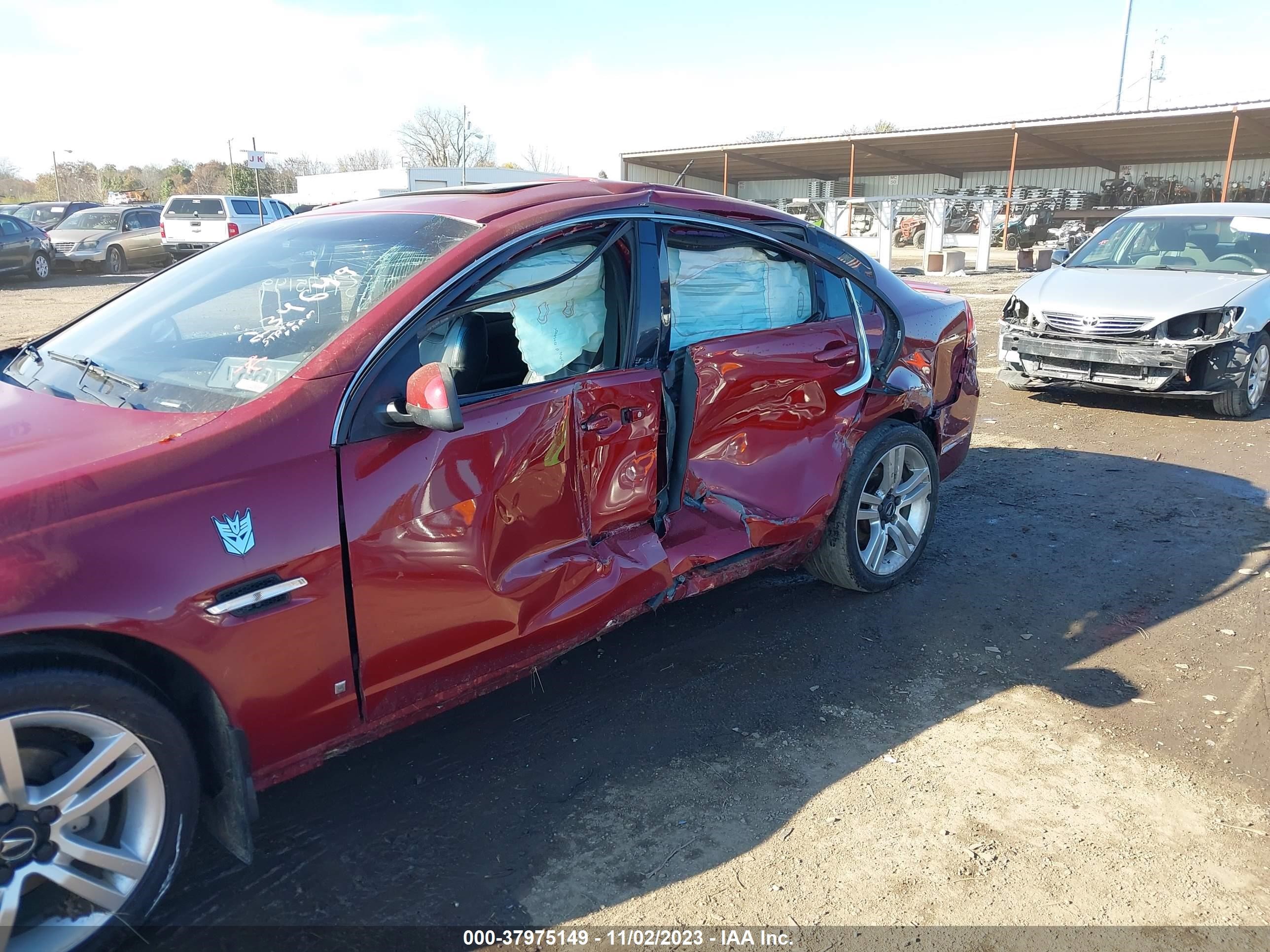 Photo 5 VIN: 6G2ER57779L234649 - PONTIAC G8 