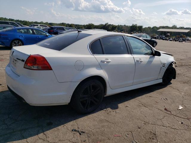 Photo 2 VIN: 6G2ER577X8L124967 - PONTIAC G8 