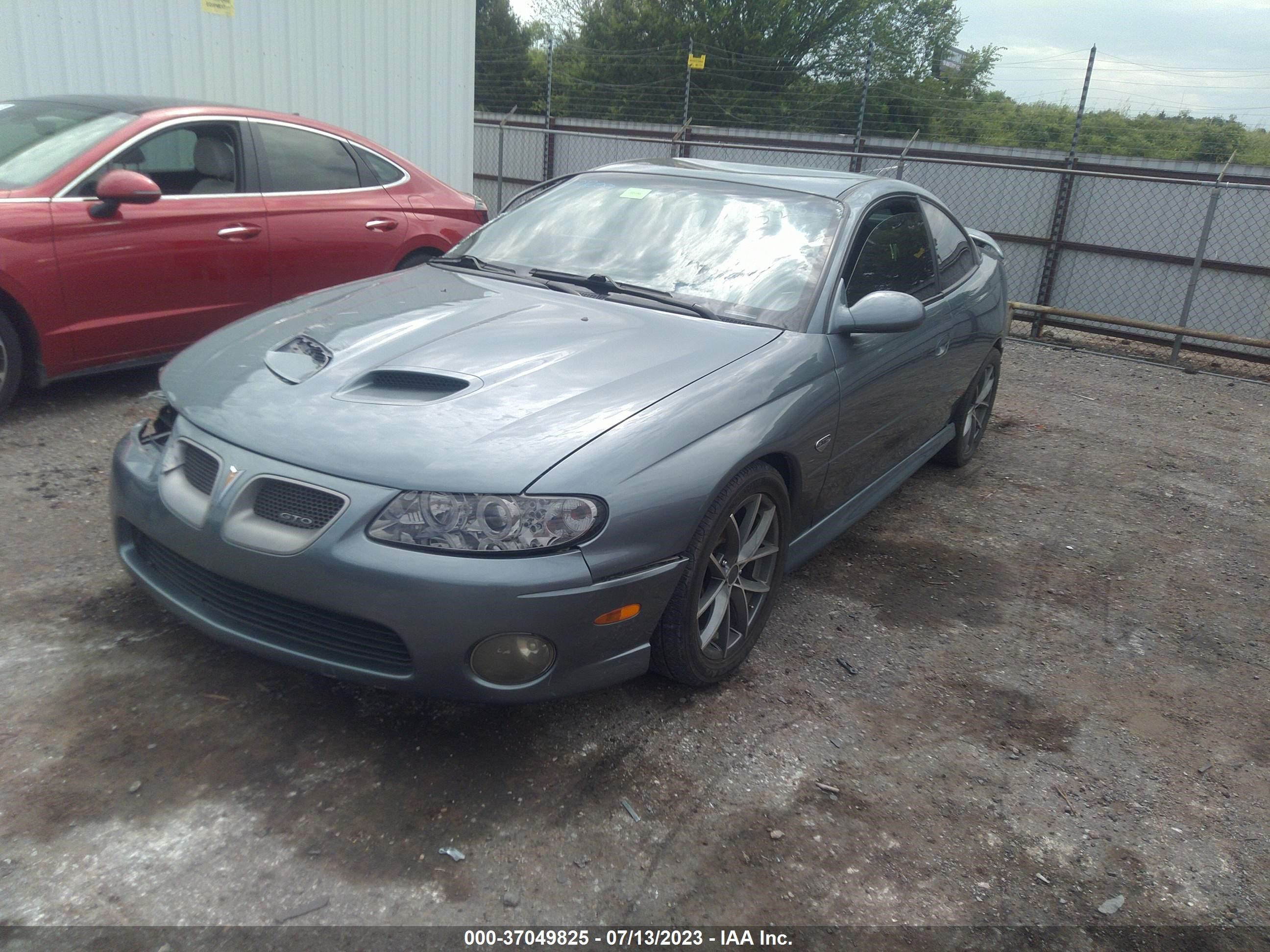 Photo 1 VIN: 6G2VX12U06L825266 - PONTIAC GTO 