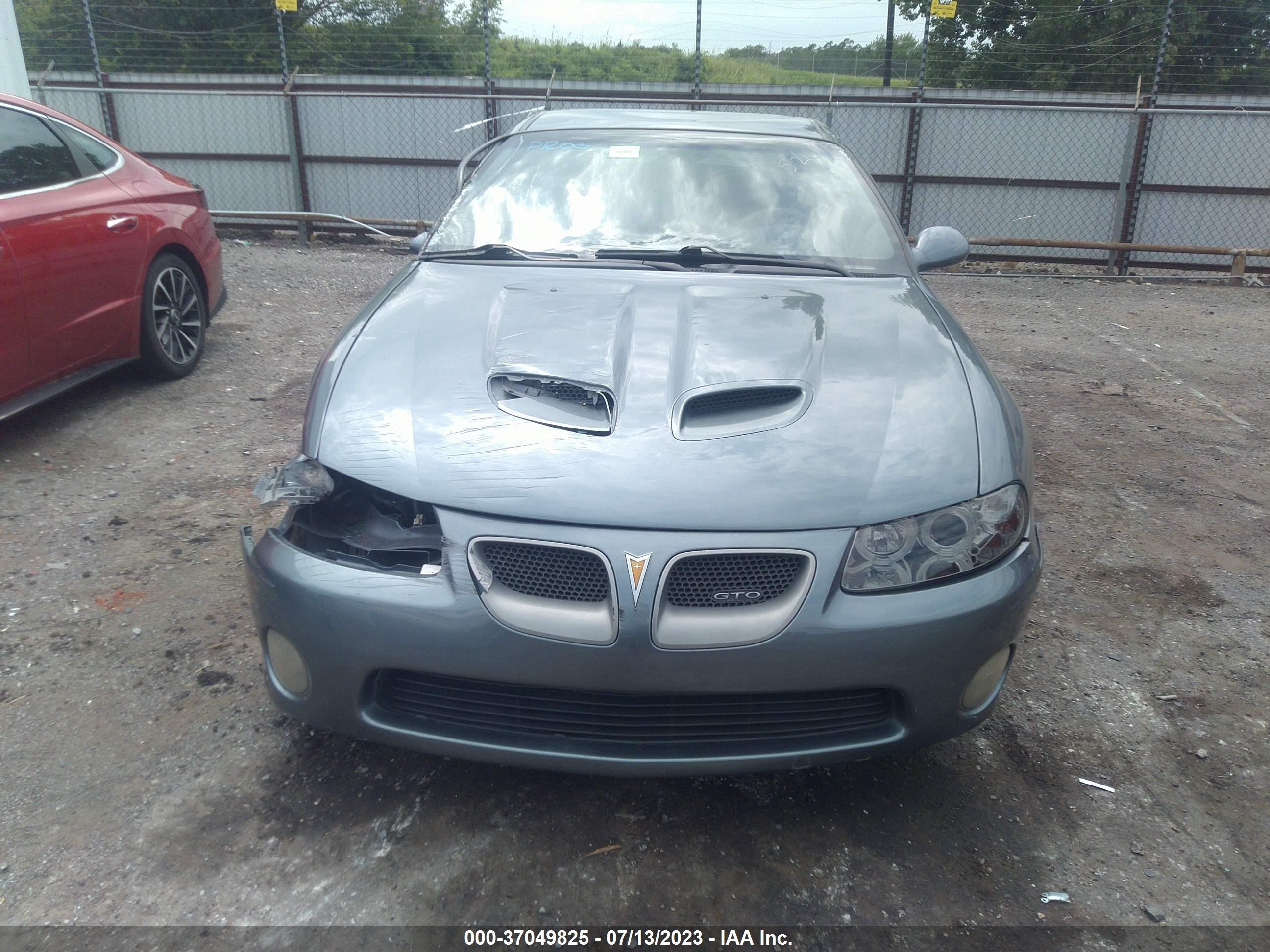 Photo 11 VIN: 6G2VX12U06L825266 - PONTIAC GTO 