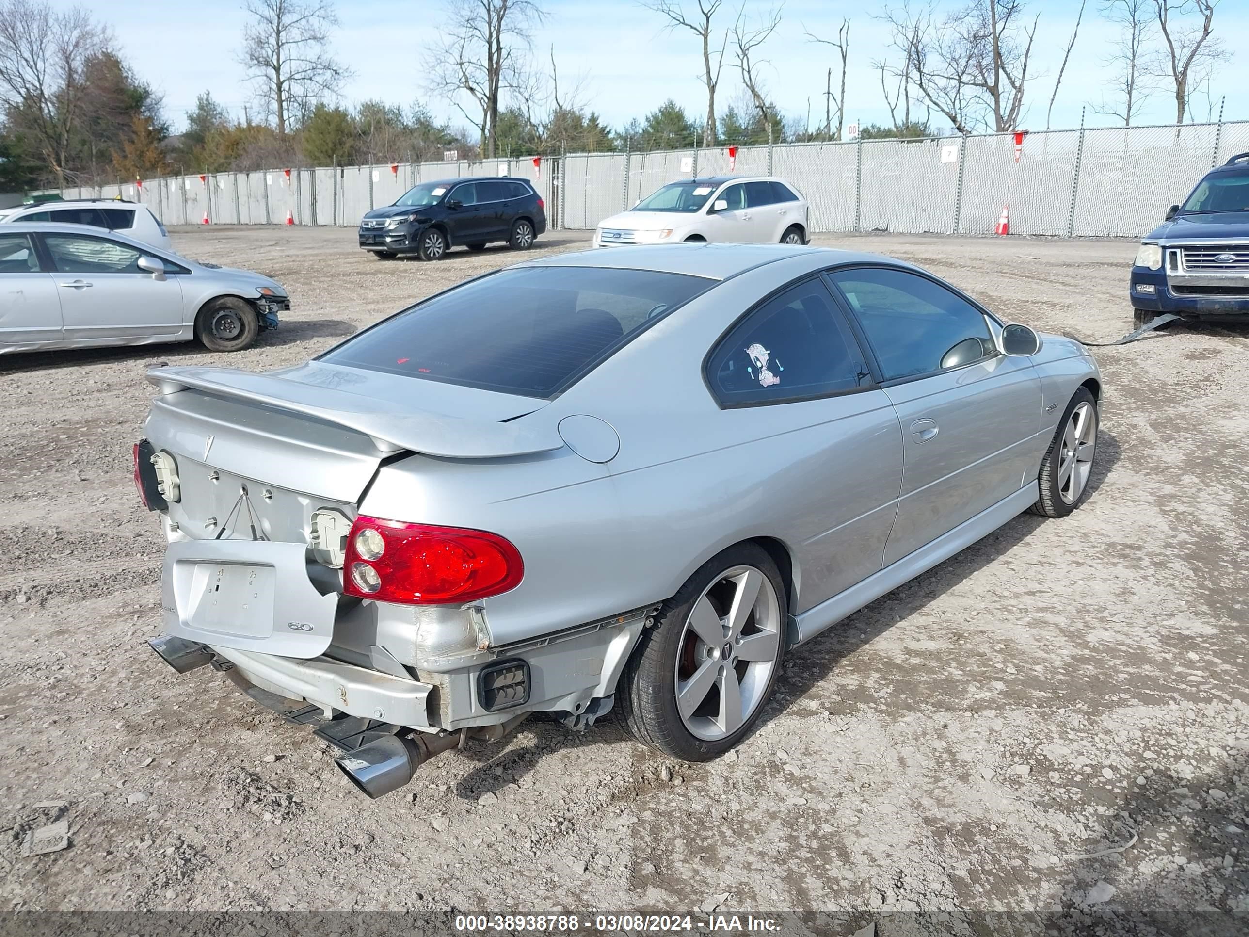 Photo 3 VIN: 6G2VX12U25L446400 - PONTIAC GTO 