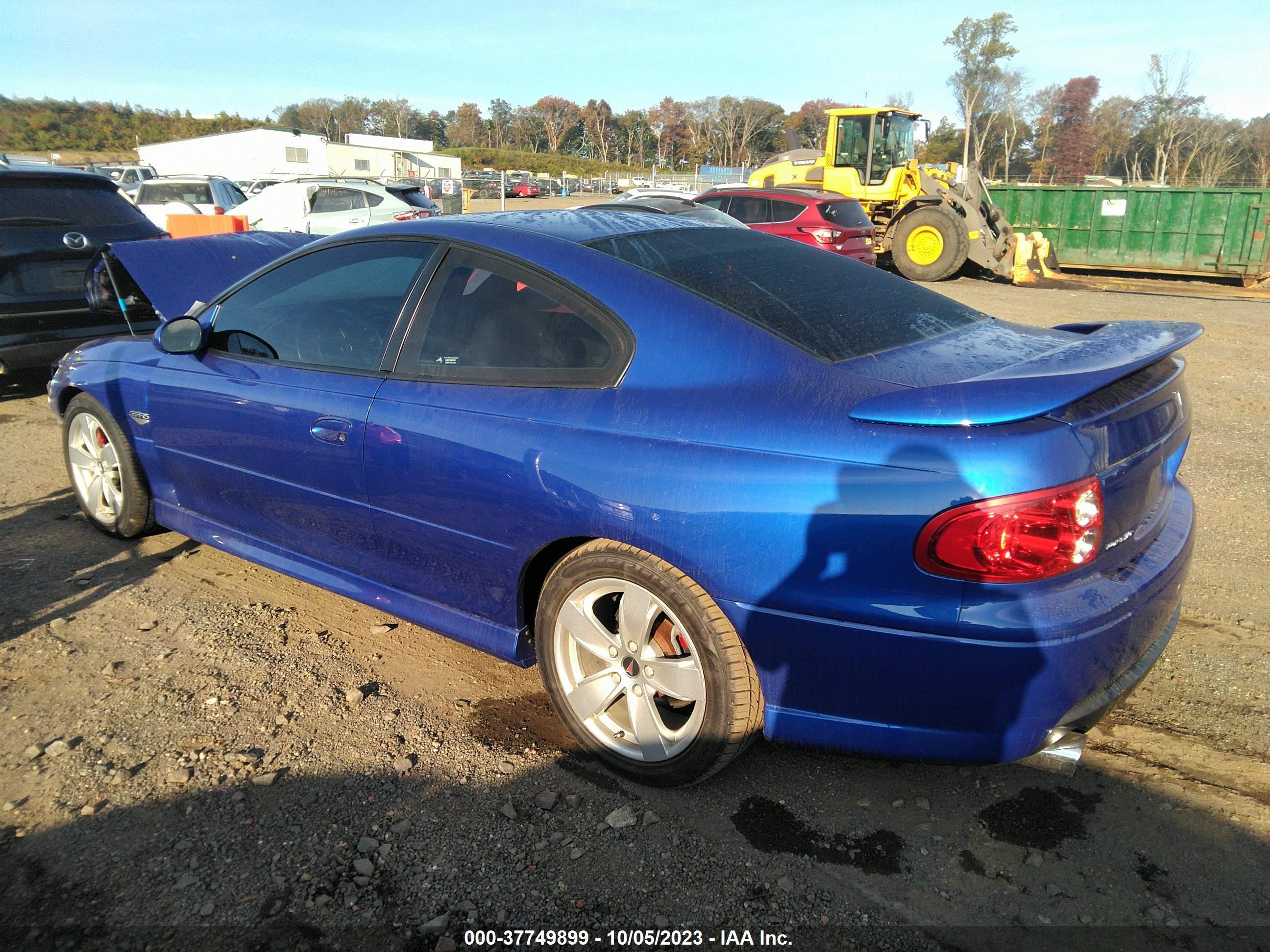 Photo 2 VIN: 6G2VX12U45L405685 - PONTIAC GTO 