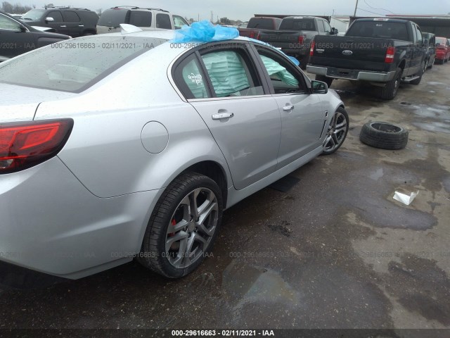 Photo 3 VIN: 6G3F15RW6HL300201 - CHEVROLET SS 