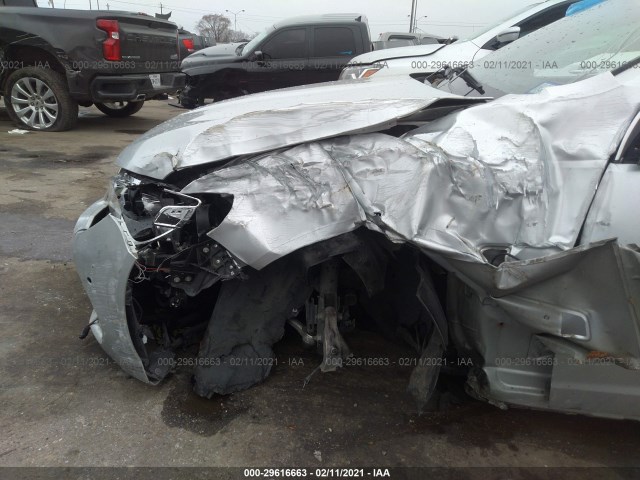 Photo 5 VIN: 6G3F15RW6HL300201 - CHEVROLET SS 