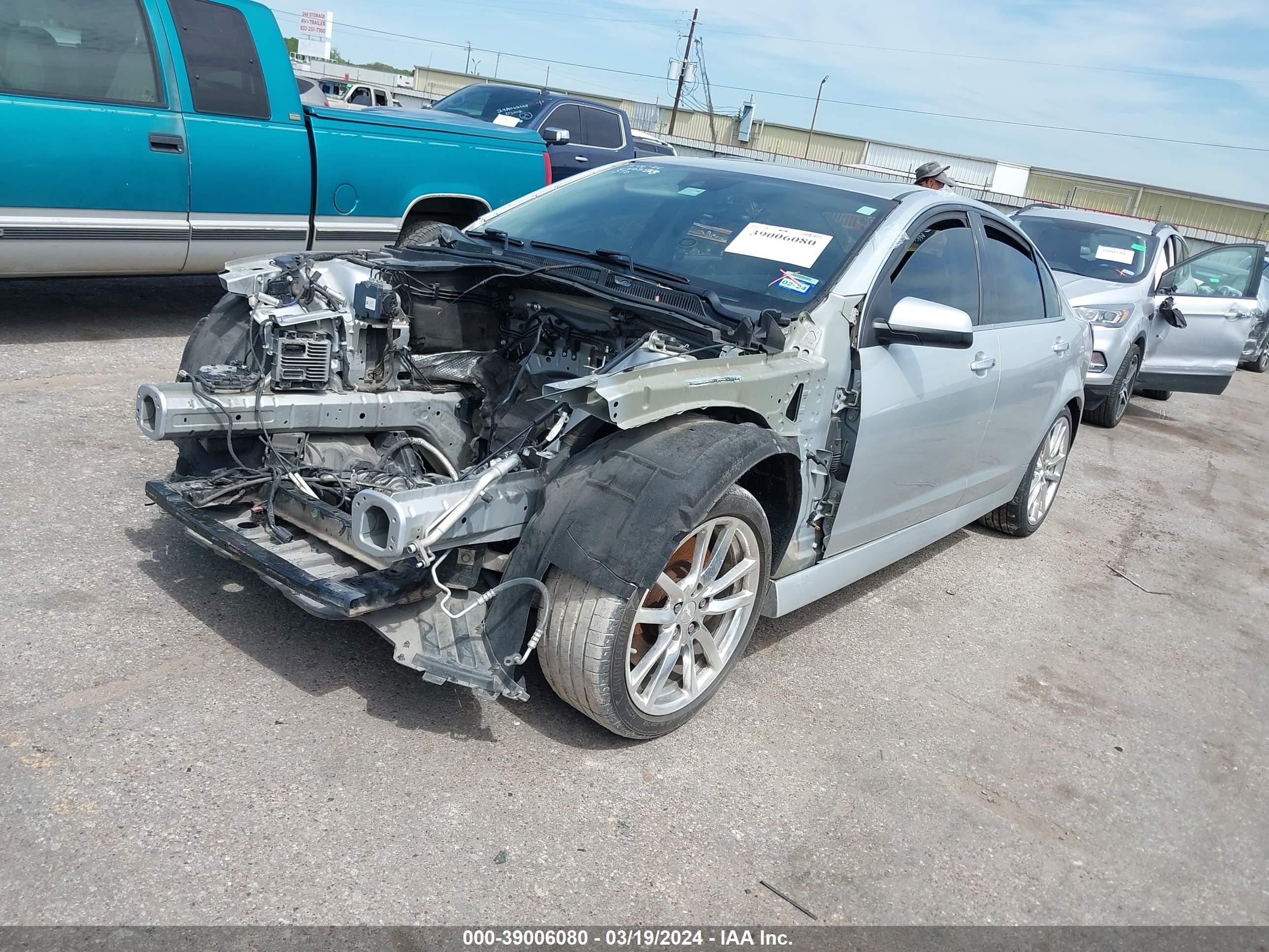 Photo 1 VIN: 6G3F15RW8EL937019 - CHEVROLET SS 