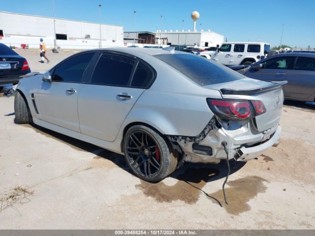 Photo 2 VIN: 6G3F15RWXGL209883 - CHEVROLET SS 