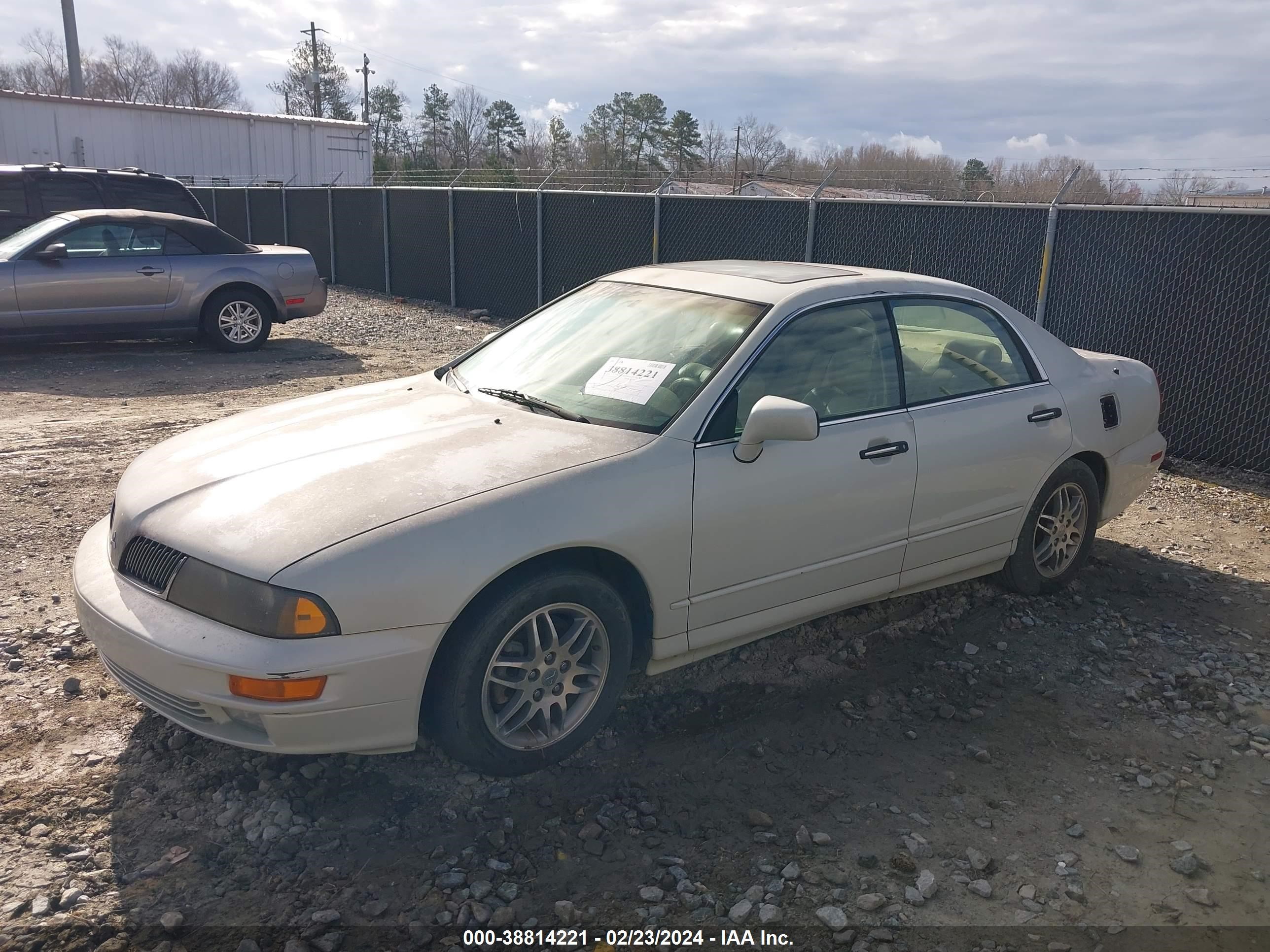 Photo 1 VIN: 6MMAP67PX2T013870 - MITSUBISHI DIAMANTE 