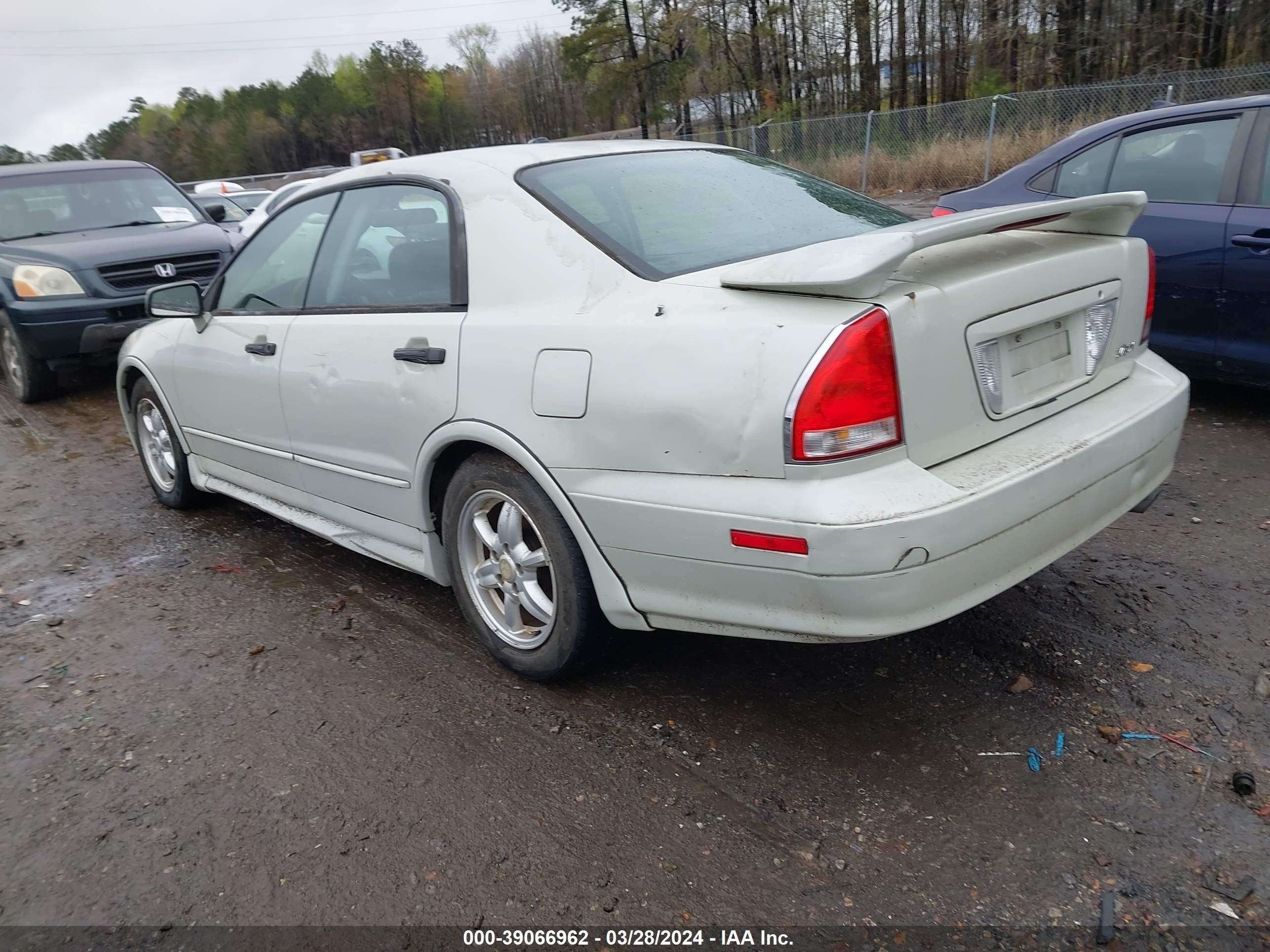 Photo 2 VIN: 6MMAP87P43T010153 - MITSUBISHI DIAMANTE 