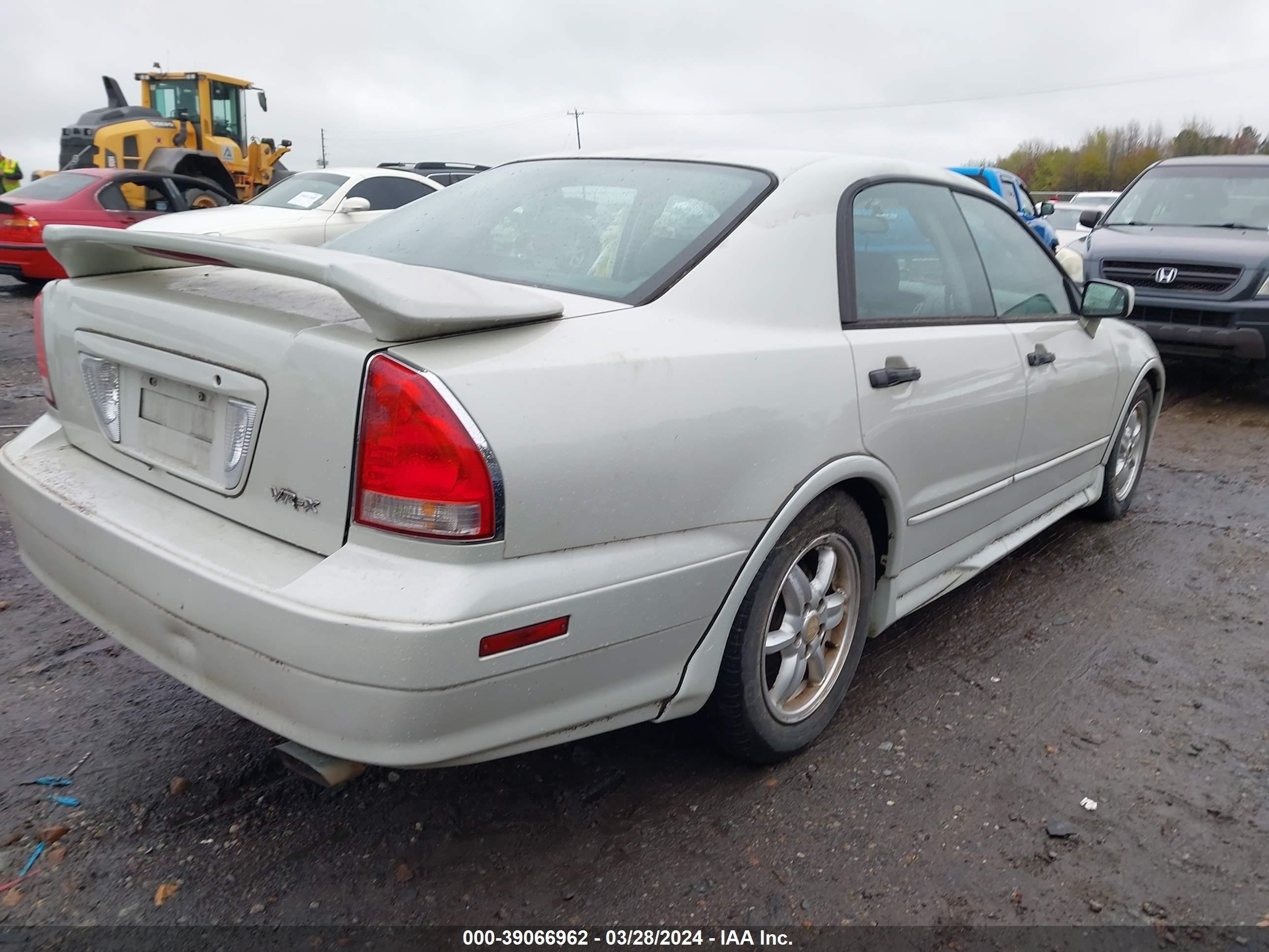 Photo 3 VIN: 6MMAP87P43T010153 - MITSUBISHI DIAMANTE 