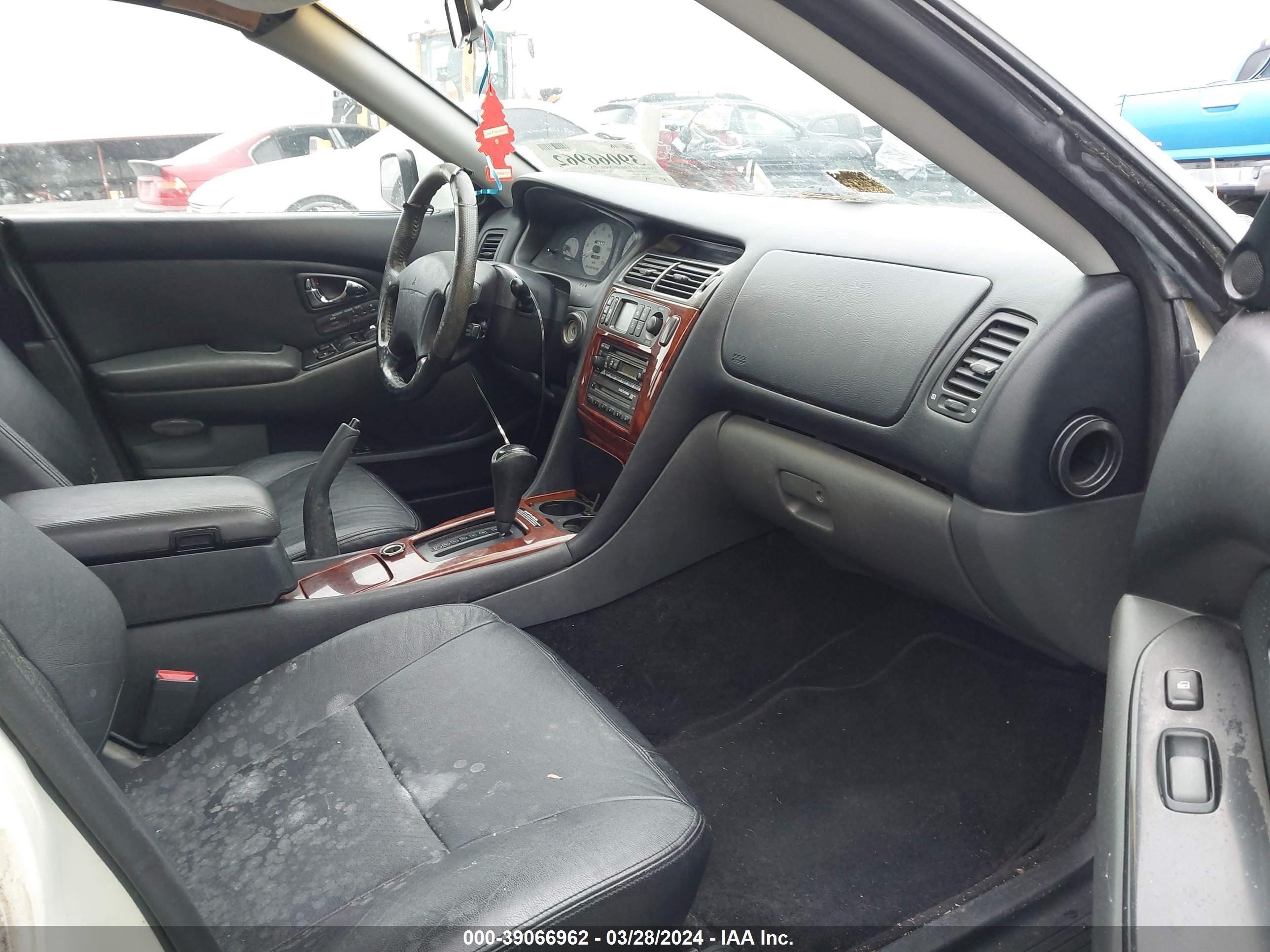 Photo 4 VIN: 6MMAP87P43T010153 - MITSUBISHI DIAMANTE 