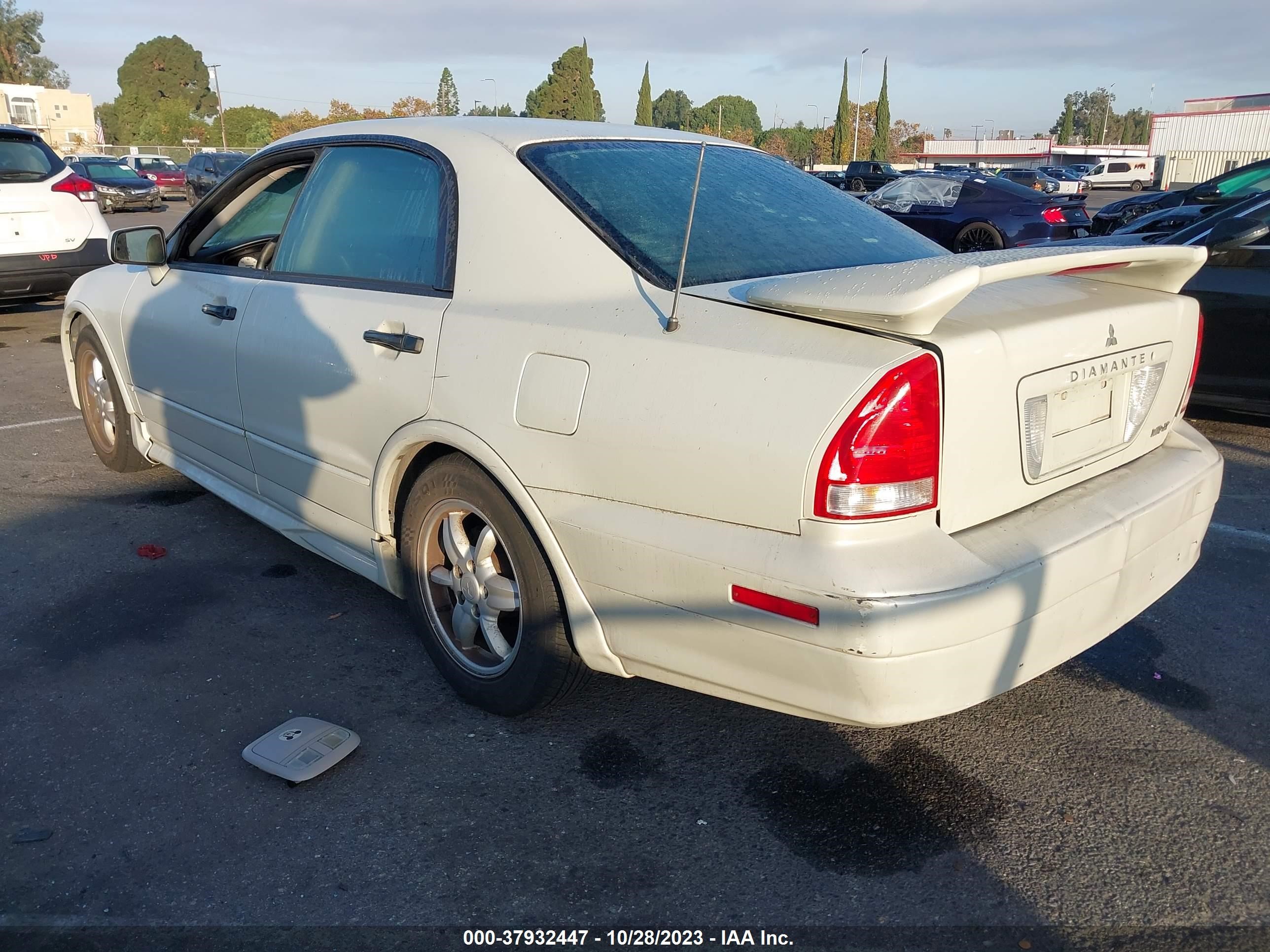 Photo 2 VIN: 6MMAP87P73T006985 - MITSUBISHI DIAMANTE 