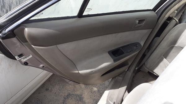 Photo 17 VIN: 6T1BE32K36X575011 - TOYOTA CAMRY 