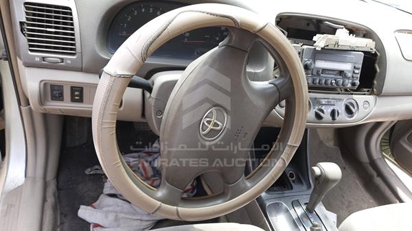 Photo 10 VIN: 6T1BE32K94X465786 - TOYOTA CAMRY 