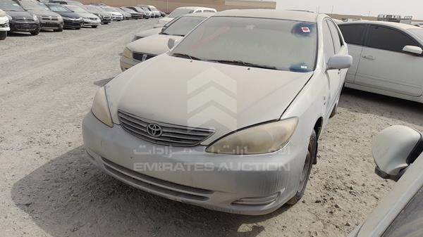 Photo 3 VIN: 6T1BE33K45X524100 - TOYOTA CAMRY 