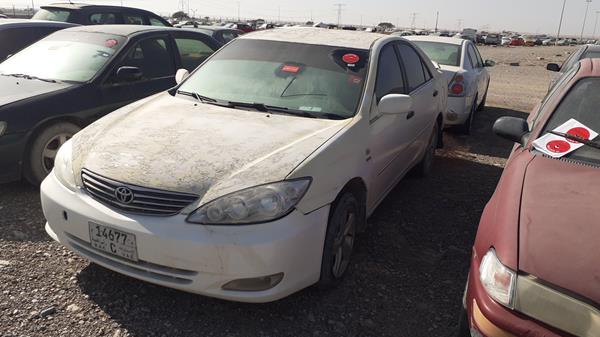 Photo 2 VIN: 6T1BE33K64X476906 - TOYOTA CAMRY 