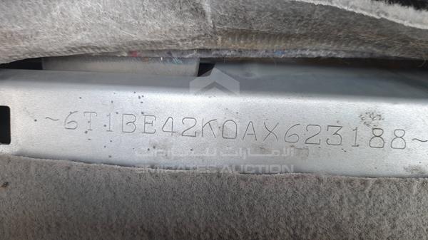 Photo 2 VIN: 6T1BE42K0AX623188 - TOYOTA CAMRY 