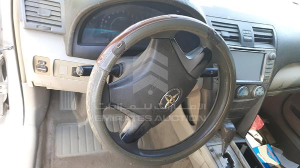 Photo 10 VIN: 6T1BE42K28X489312 - TOYOTA CAMRY 