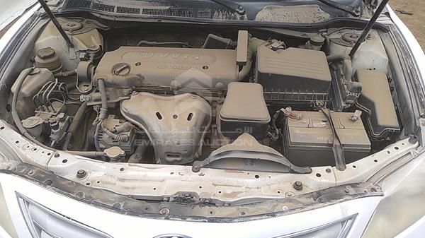 Photo 25 VIN: 6T1BE42K2AX658069 - TOYOTA CAMRY 